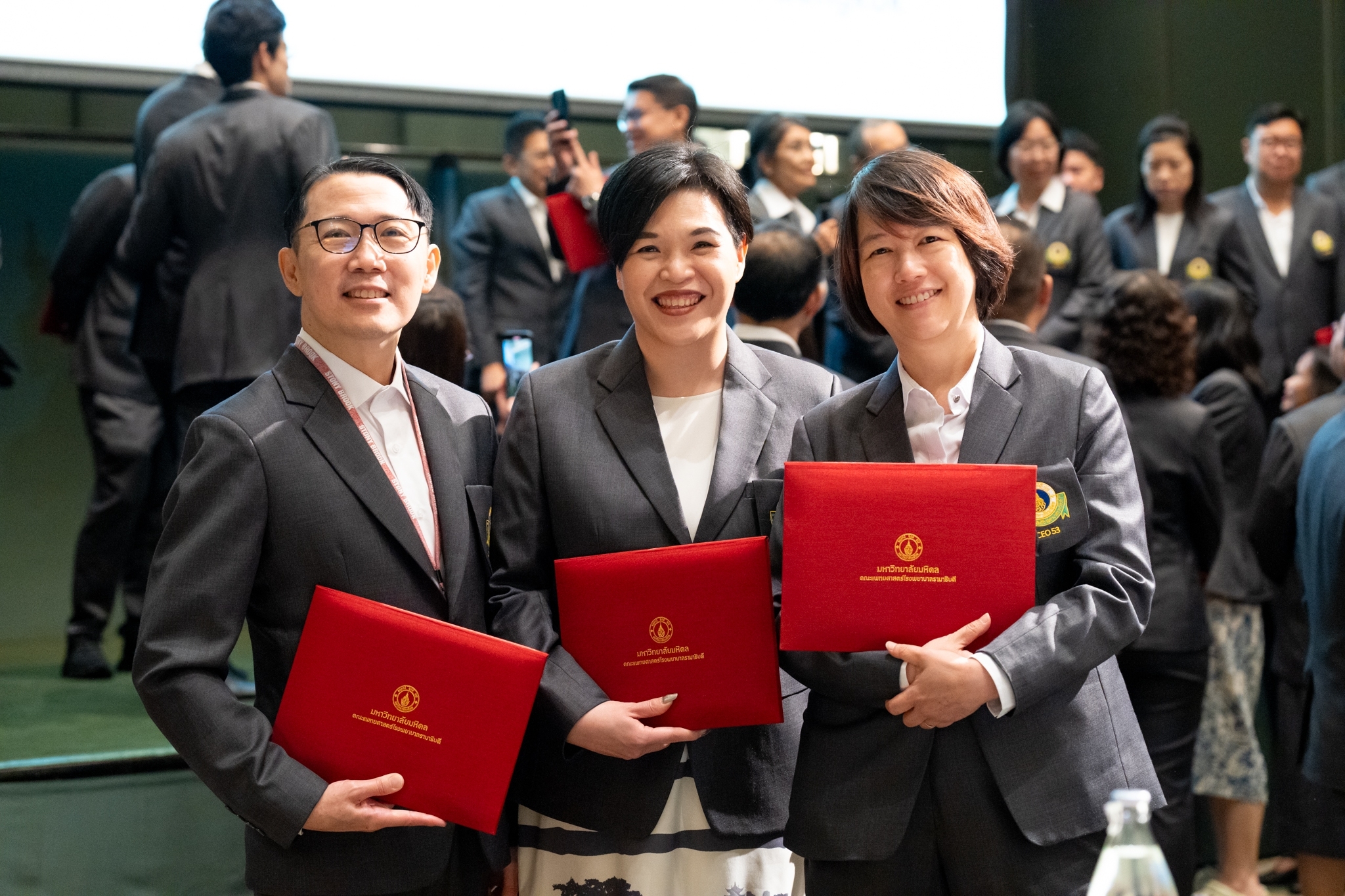 พิธีปิดการอบรมและพิธีรับมอบใบประกาศนียบัตร หลักสูตร "การบริหารโรงพยาบาล" รุ่นที่ 53 ประจำปี 2567 (CEO53) พิธีปิดการอบรมและพิธีรับมอบใบประกาศนียบัตร หลักสูตร "การบริหารโรงพยาบาล" รุ่นที่ 53 ประจำปี 2567 (CEO53)