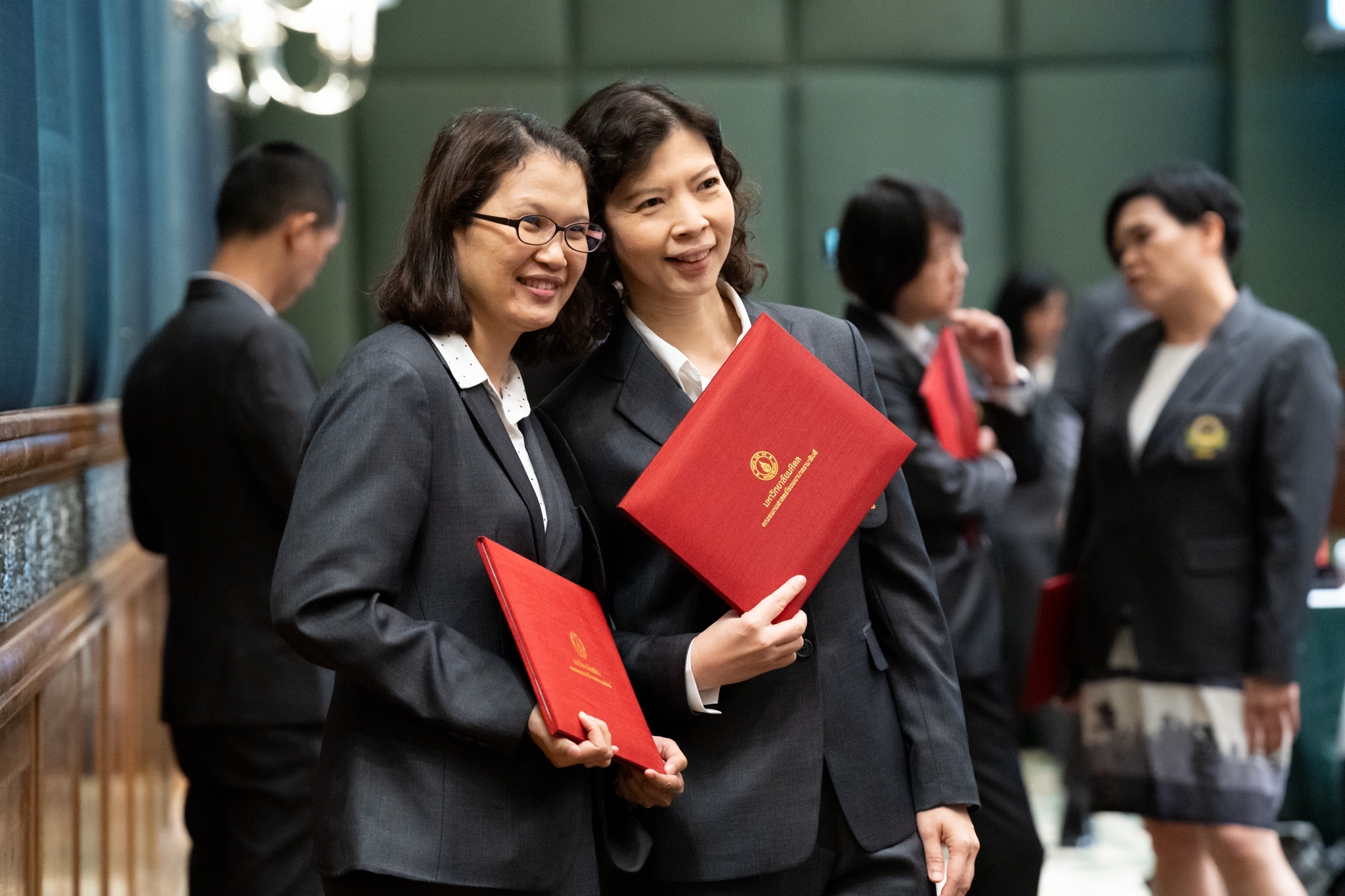 พิธีปิดการอบรมและพิธีรับมอบใบประกาศนียบัตร หลักสูตร "การบริหารโรงพยาบาล" รุ่นที่ 53 ประจำปี 2567 (CEO53) พิธีปิดการอบรมและพิธีรับมอบใบประกาศนียบัตร หลักสูตร "การบริหารโรงพยาบาล" รุ่นที่ 53 ประจำปี 2567 (CEO53)