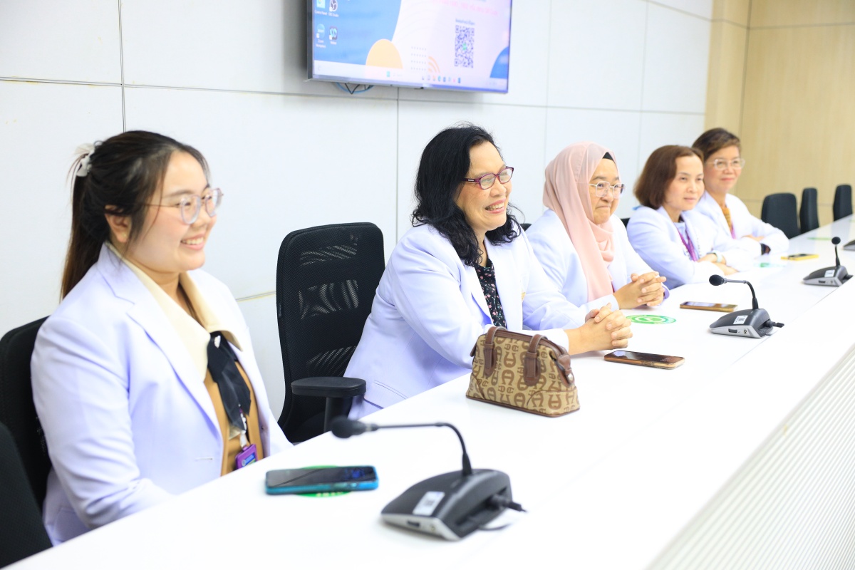 คณะผู้บริหาร โรงเรียนพยาบาลรามาธิบดี ร่วมต้อนรับตัวแทนเยาวชนไทย ที่คว้ารางวัลชนะเลิศเหรียญทองอันดับหนึ่ง “Gold Medal” และรางวัล “Best of Nation” จากการแข่งขัน “WorldSkills Lyon 2024” คณะผู้บริหาร โรงเรียนพยาบาลรามาธิบดี ร่วมต้อนรับตัวแทนเยาวชนไทย ที่คว้ารางวัลชนะเลิศเหรียญทองอันดับหนึ่ง “Gold Medal” และรางวัล “Best of Nation” จากการแข่งขัน “WorldSkills Lyon 2024”