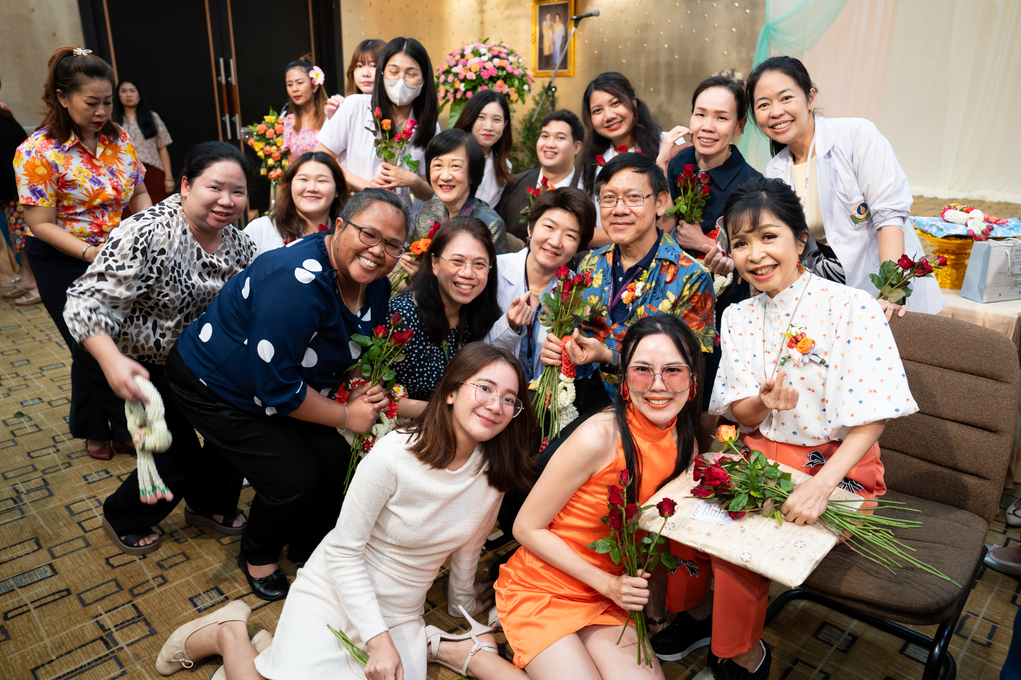 พิธีมุทิตาจิตหัวหน้าฝ่าย/งาน สังกัดโรงพยาบาลรามาธิบดี ในวาระครบอายุราชการ 60 ปี พิธีมุทิตาจิตหัวหน้าฝ่าย/งาน สังกัดโรงพยาบาลรามาธิบดี ในวาระครบอายุราชการ 60 ปี