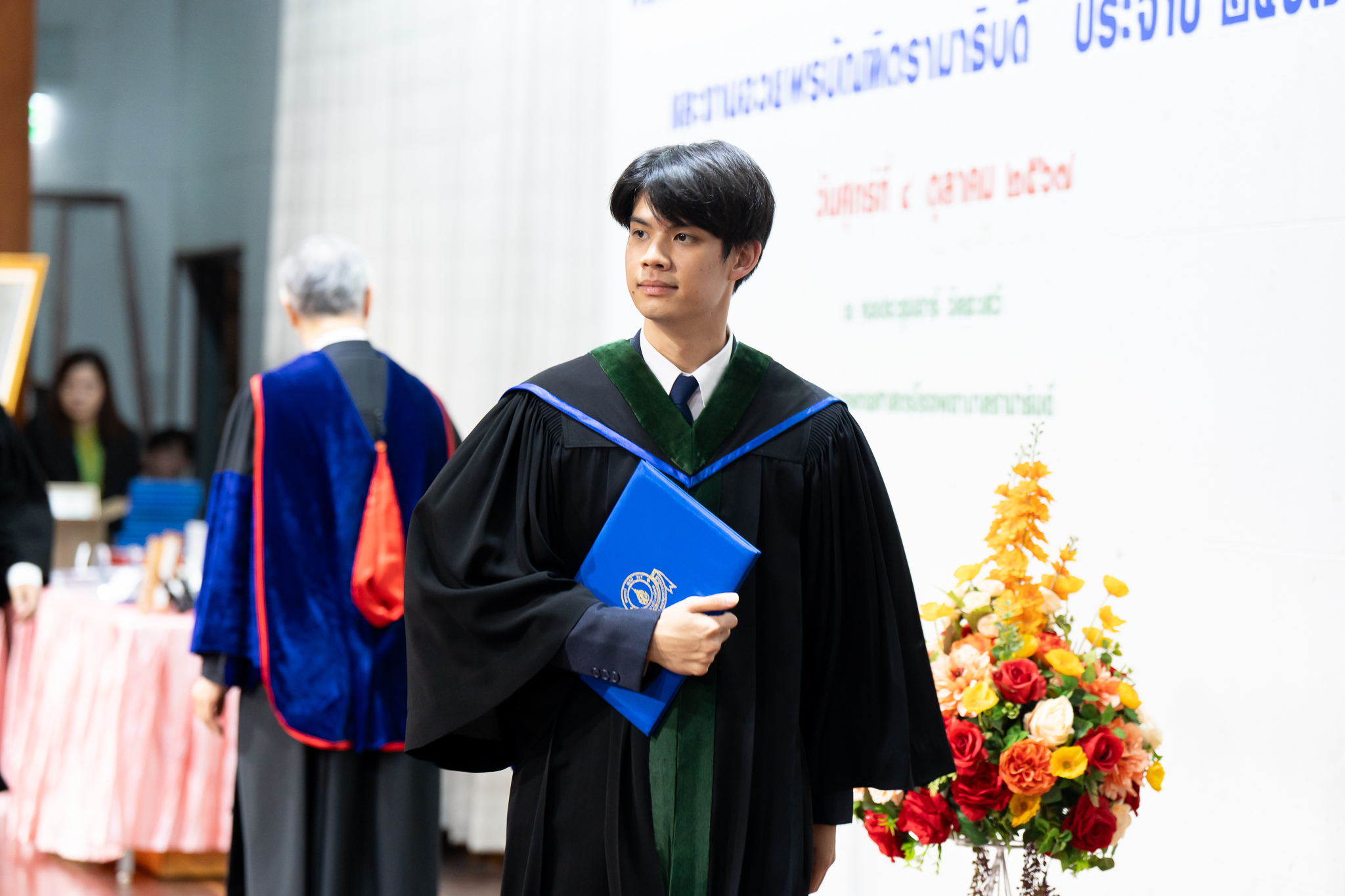 พิธีกล่าวคำปฏิญาณตนของบัญฑิตแพทย์รามาธิบดี รุ่นที่ 54 และงานอวยพรบัณฑิตรามาธิบดี ประจำปี 2567 พิธีกล่าวคำปฏิญาณตนของบัญฑิตแพทย์รามาธิบดี รุ่นที่ 54 และงานอวยพรบัณฑิตรามาธิบดี ประจำปี 2567