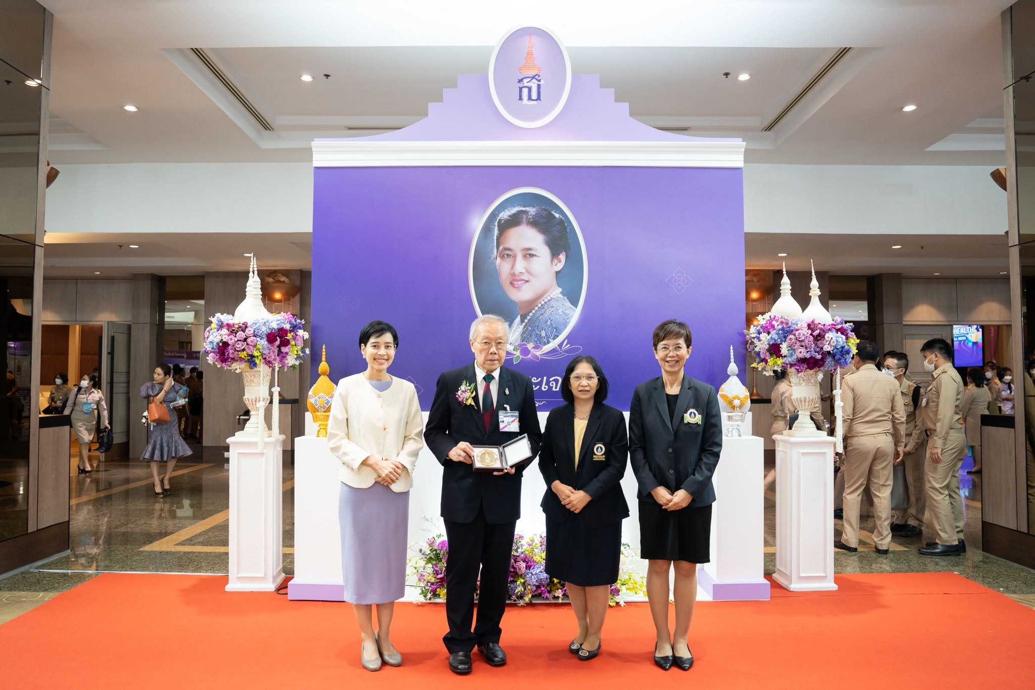 งานวิชาการส่งเสริมสุขภาพและอนามัยสิ่งแวดล้อมแห่งชาติ ครั้งที่ 17 ประจำปี 2567 ภายใต้หัวข้อ “สมดุลสุขภาพและเส้นทางสุขภาวะที่ดี” Hamony Health: A Journey to Well-being งานวิชาการส่งเสริมสุขภาพและอนามัยสิ่งแวดล้อมแห่งชาติ ครั้งที่ 17 ประจำปี 2567 ภายใต้หัวข้อ “สมดุลสุขภาพและเส้นทางสุขภาวะที่ดี” Hamony Health: A Journey to Well-being
