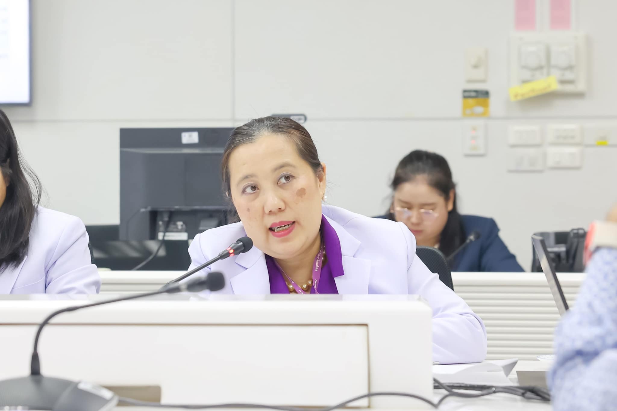 โรงเรียนพยาบาลรามาธิบดี คณะแพทยศาสตร์โรงพยาบาลรามาธิบดี มหาวิทยาลัยมหิดล ให้การต้อนรับ คณะผู้บริหาร จาก School of Nursing and Midwifery, Deakin University เครือรัฐออสเตรเลีย โรงเรียนพยาบาลรามาธิบดี คณะแพทยศาสตร์โรงพยาบาลรามาธิบดี มหาวิทยาลัยมหิดล ให้การต้อนรับ คณะผู้บริหาร จาก School of Nursing and Midwifery, Deakin University เครือรัฐออสเตรเลีย