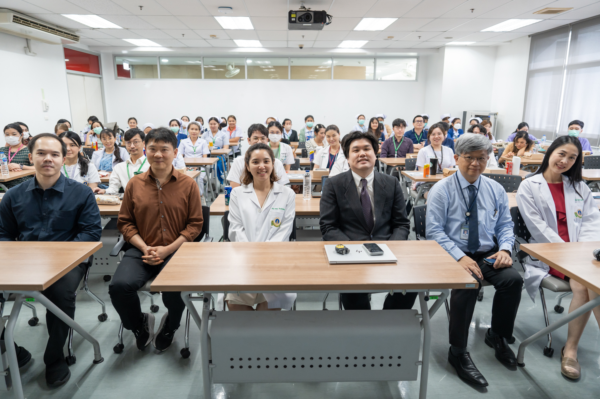 ประชุมวิชาการ เรื่อง “Multidisciplinary Meeting:  What’s New In Gastric Cancer”
