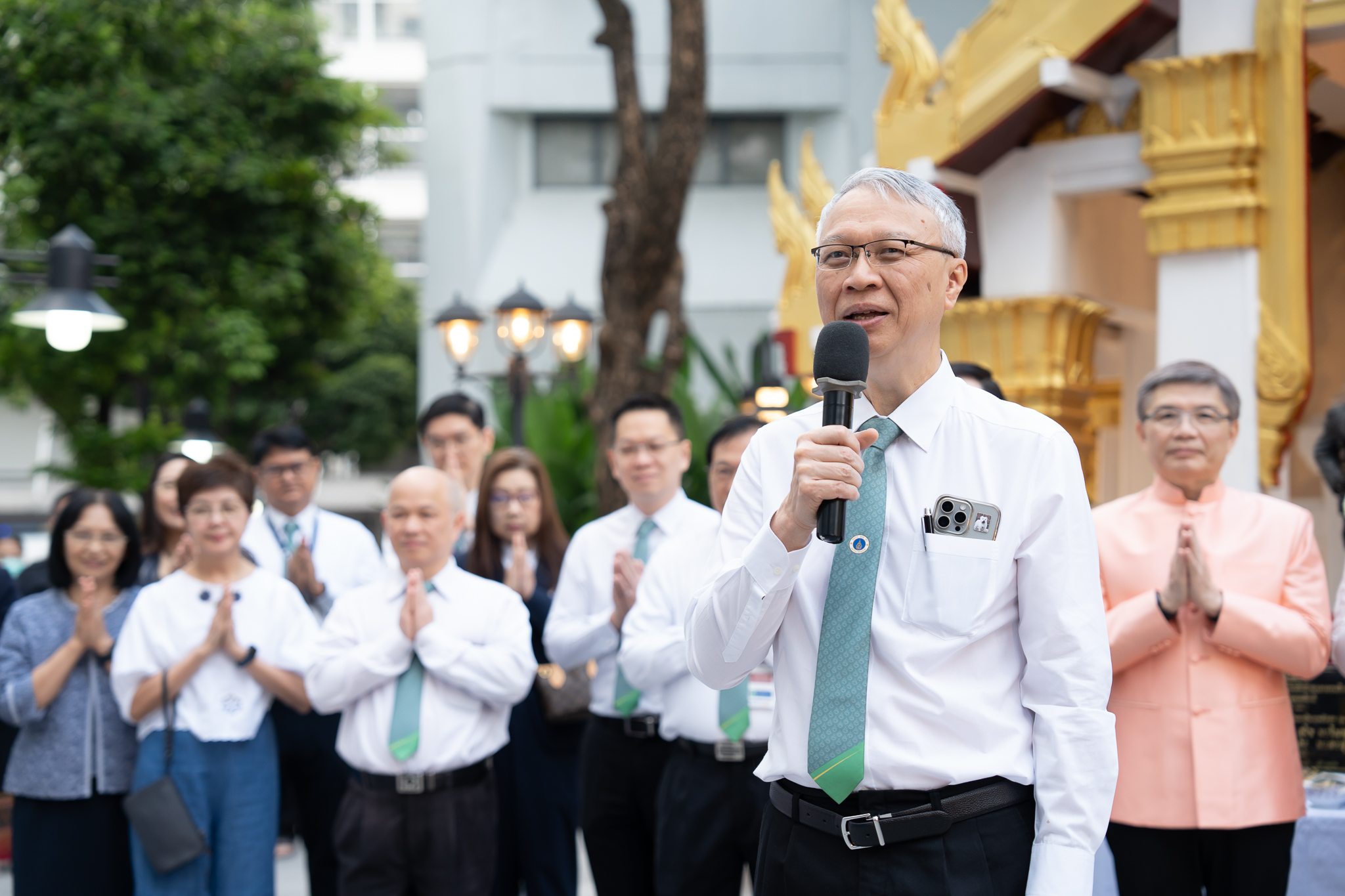 พิธีทำบุญตักบาตรเนื่องในโอกาสส่งท้ายปีเก่าต้อนรับปีใหม่ 2568 พิธีทำบุญตักบาตรเนื่องในโอกาสส่งท้ายปีเก่าต้อนรับปีใหม่ 2568