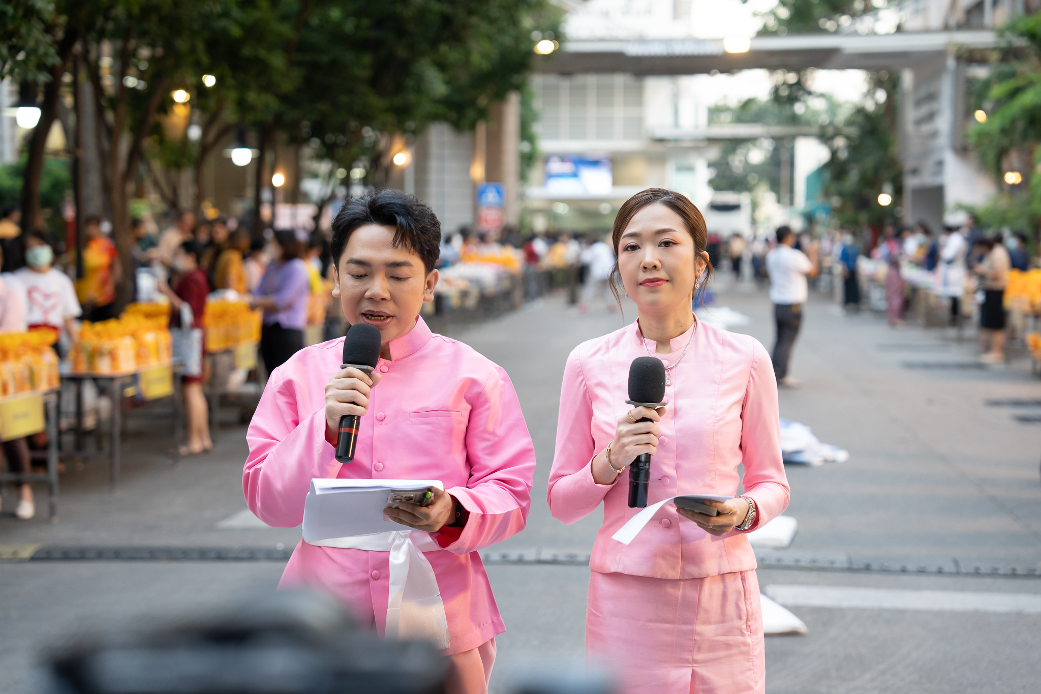 พิธีทำบุญตักบาตรเนื่องในโอกาสส่งท้ายปีเก่าต้อนรับปีใหม่ 2568 พิธีทำบุญตักบาตรเนื่องในโอกาสส่งท้ายปีเก่าต้อนรับปีใหม่ 2568