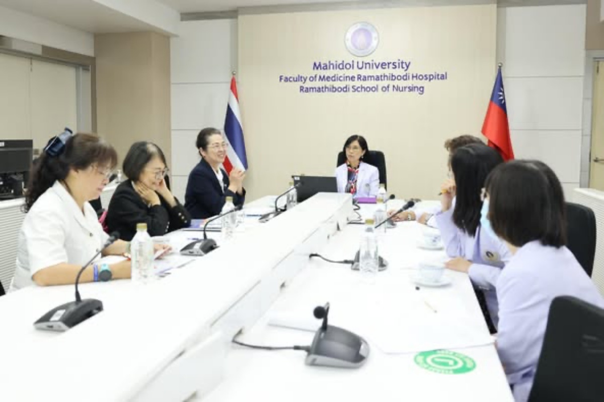 คณะผู้บริหาร โรงเรียนพยาบาลรามาธิบดี คณะแพทยศาสตร์โรงพยาบาลรามาธิบดี มหาวิทยาลัยมหิดล ให้การต้อนรับ คณะผู้บริหารจาก College of Nursing, Tzu Chi University สาธารณรัฐจีน (ไต้หวัน) คณะผู้บริหาร โรงเรียนพยาบาลรามาธิบดี คณะแพทยศาสตร์โรงพยาบาลรามาธิบดี มหาวิทยาลัยมหิดล ให้การต้อนรับ คณะผู้บริหารจาก College of Nursing, Tzu Chi University สาธารณรัฐจีน (ไต้หวัน)