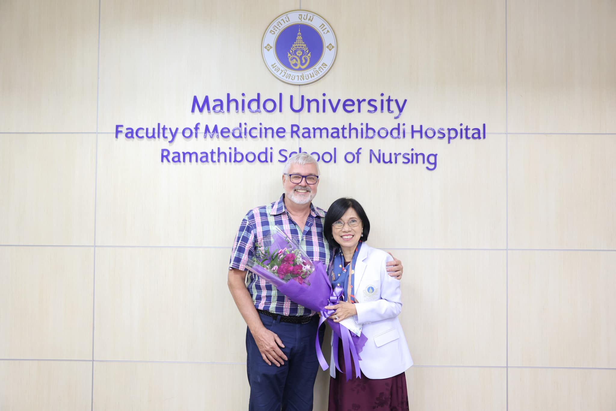 คณะผู้บริหาร โรงเรียนพยาบาลรามาธิบดี ให้การต้อนรับการมาเยือนของ Professor Dr. Joachim Voss จากประเทศสหรัฐอเมริกา คณะผู้บริหาร โรงเรียนพยาบาลรามาธิบดี ให้การต้อนรับการมาเยือนของ Professor Dr. Joachim Voss จากประเทศสหรัฐอเมริกา