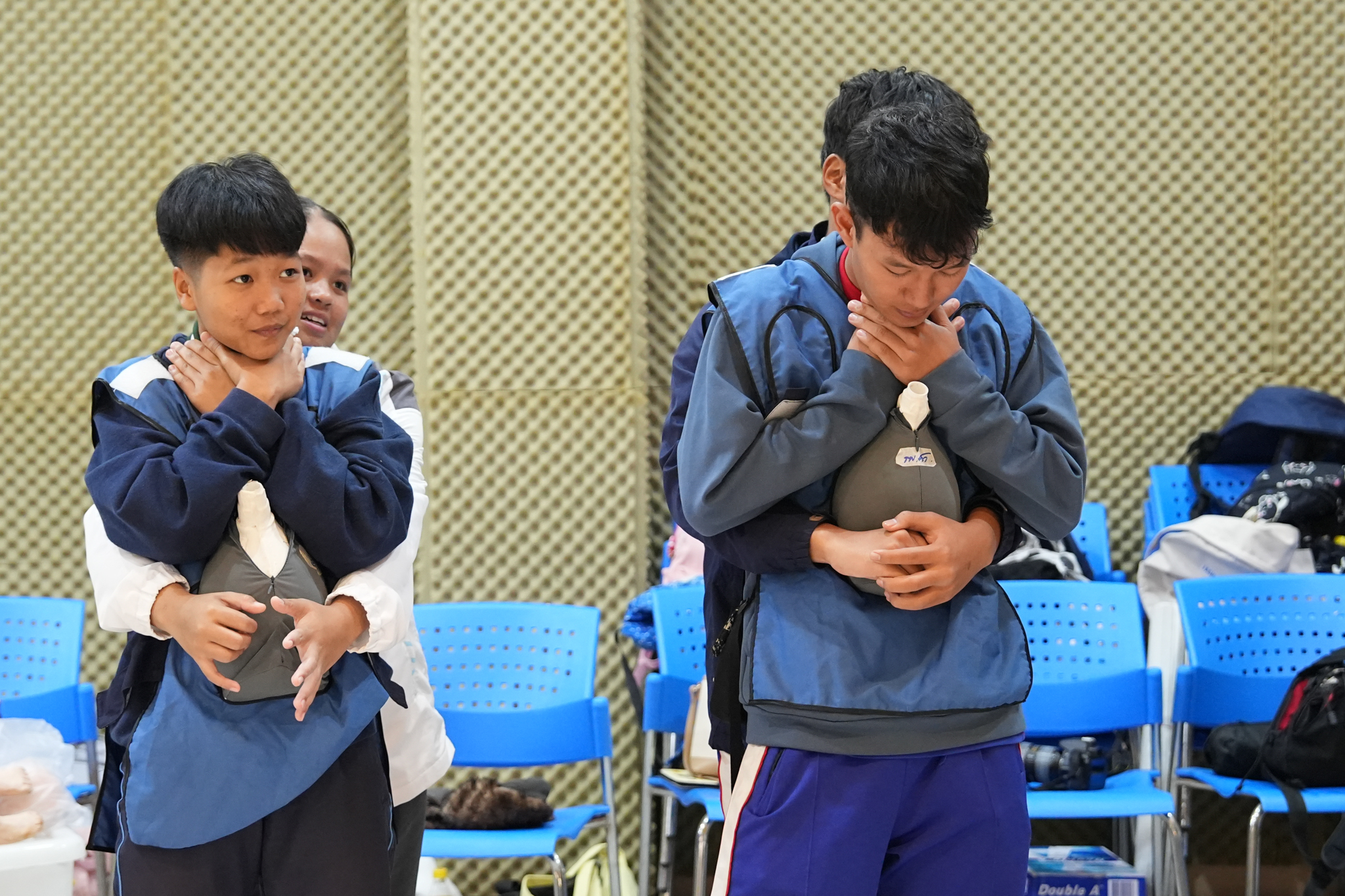 โครงการอบรมเชิงปฏิบัติการ “เด็กไทย ใฝ่ดี” จังหวัดแม่ฮ่องสอน โครงการอบรมเชิงปฏิบัติการ “เด็กไทย ใฝ่ดี” จังหวัดแม่ฮ่องสอน