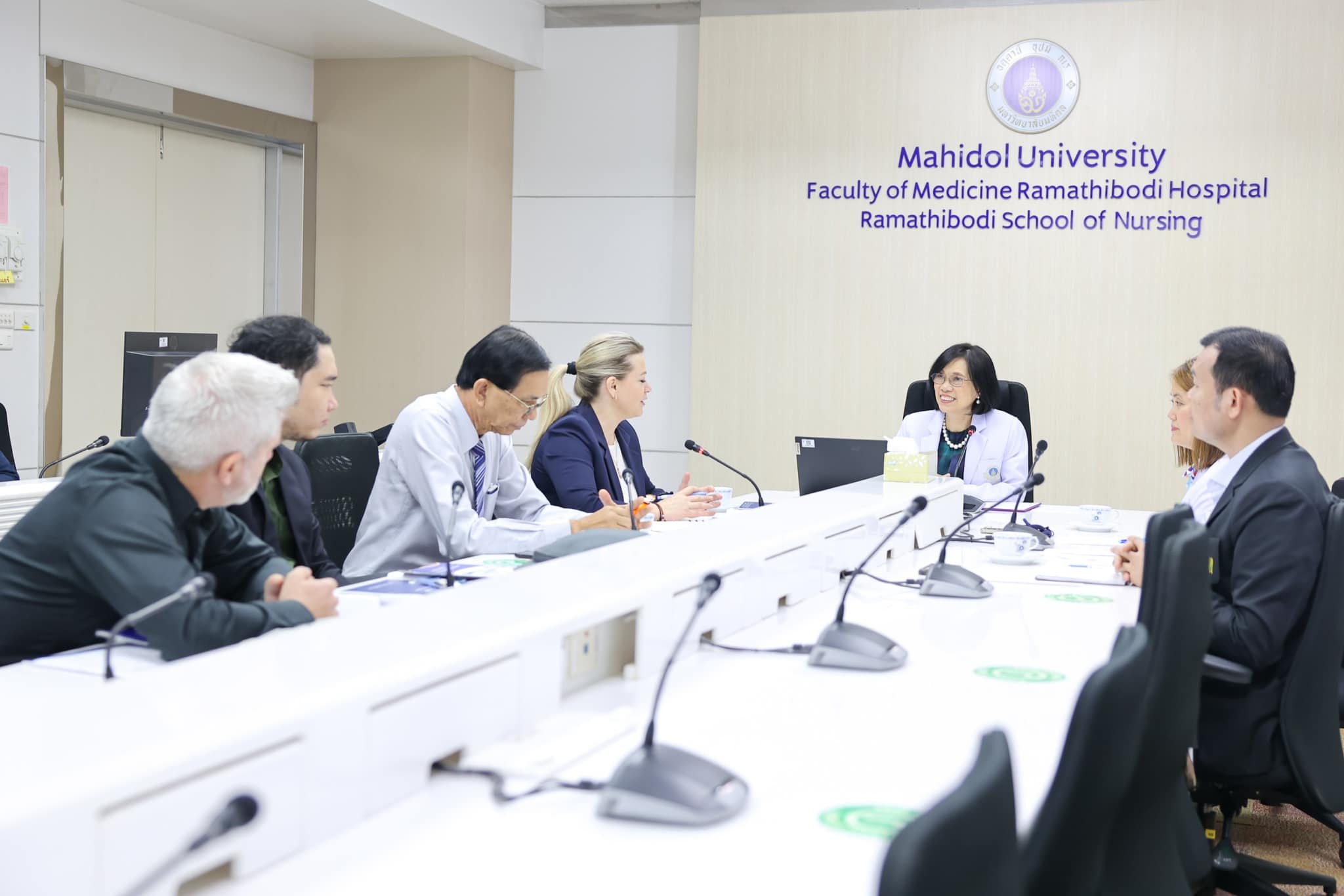 คณะผู้บริหาร โรงเรียนพยาบาลรามาธิบดี คณะแพทยศาสตร์โรงพยาบาลรามาธิบดี มหาวิทยาลัยมหิดล ให้การต้อนรับ คณะผู้บริหาร จาก Luxembourg Development Agency ราชรัฐลักเซมเบิร์ก คณะผู้บริหาร โรงเรียนพยาบาลรามาธิบดี คณะแพทยศาสตร์โรงพยาบาลรามาธิบดี มหาวิทยาลัยมหิดล ให้การต้อนรับ คณะผู้บริหาร จาก Luxembourg Development Agency ราชรัฐลักเซมเบิร์ก