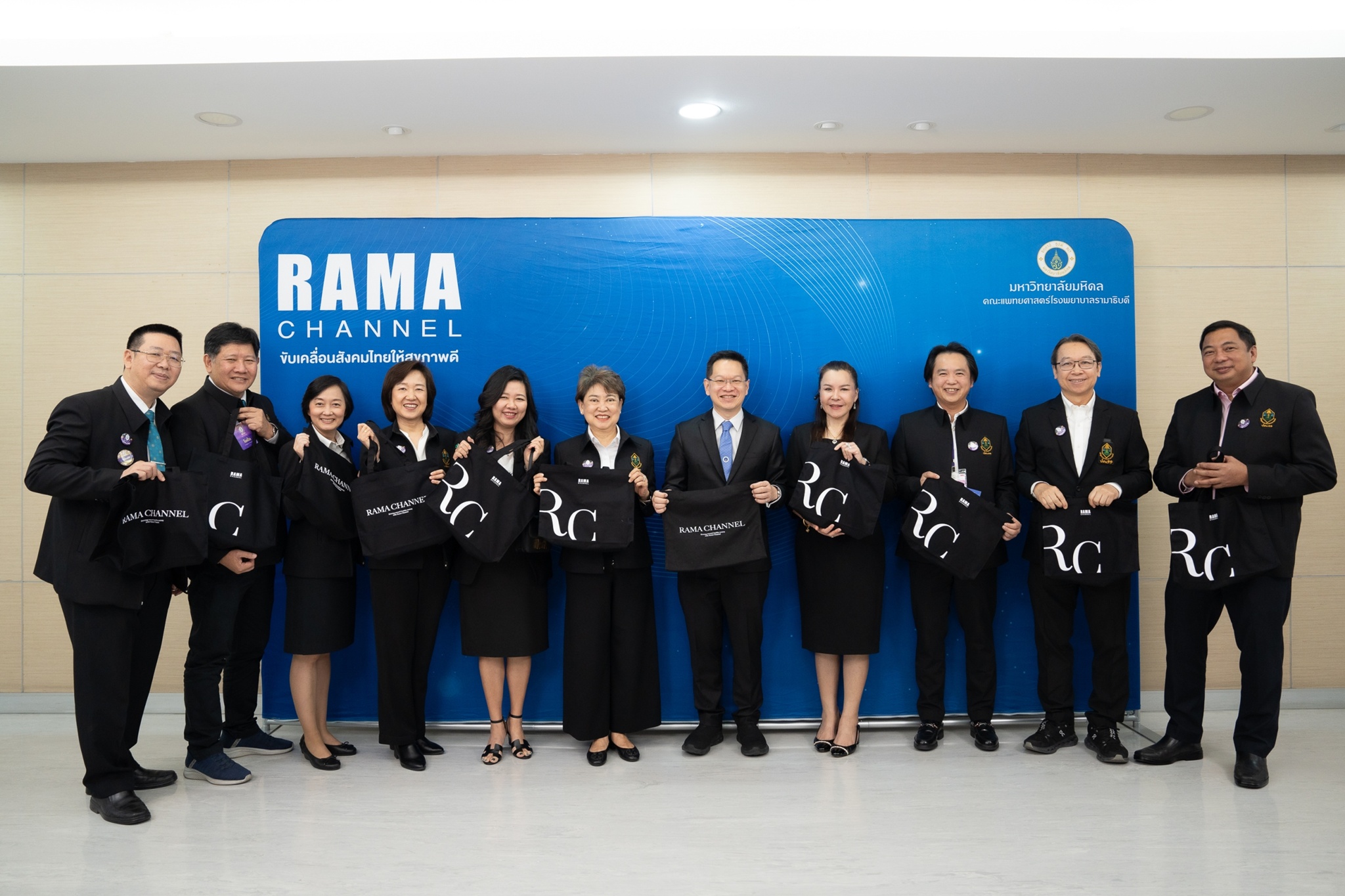ต้อนรับคณะผู้ศึกษาดูงานจากหลักสูตรประกาศนียบัตรธรรมาภิบาลทางการแพทย์สำหรับผู้บริหารระดับสูง (ปธพ.) รุ่นที่ 11 ต้อนรับคณะผู้ศึกษาดูงานจากหลักสูตรประกาศนียบัตรธรรมาภิบาลทางการแพทย์สำหรับผู้บริหารระดับสูง (ปธพ.) รุ่นที่ 11