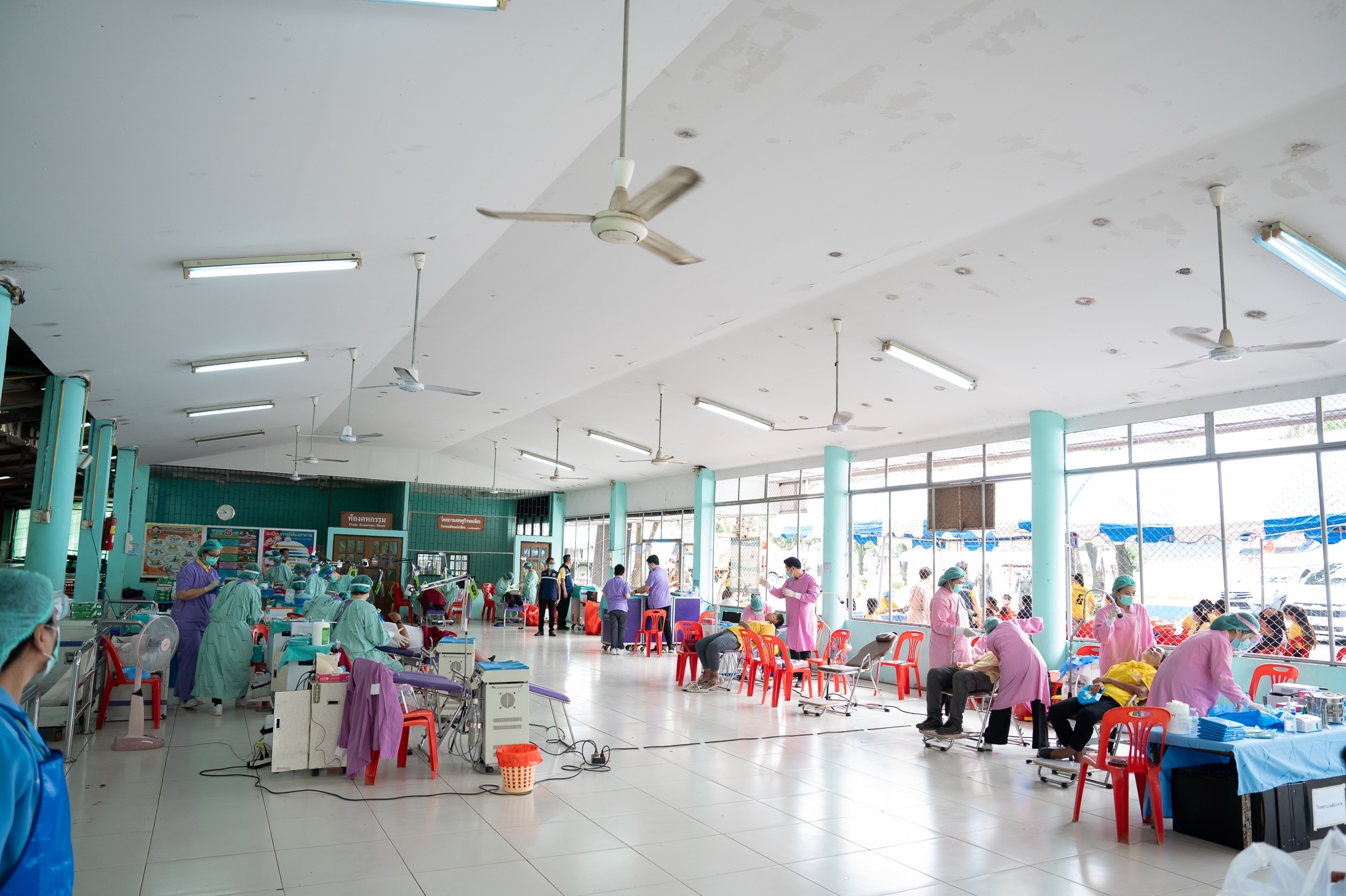 คณะแพทยศาสตร์โรงพยาบาลรามาธิบดี มหาวิทยาลัยมหิดล ร่วมกับ สำนักงานองคมนตรี ออกหน่วยแพทย์เคลื่อนที่ ในโครงการ “สืบสานพระราชปณิธาน” ณ จังหวัดลพบุรี คณะแพทยศาสตร์โรงพยาบาลรามาธิบดี มหาวิทยาลัยมหิดล ร่วมกับ สำนักงานองคมนตรี ออกหน่วยแพทย์เคลื่อนที่ ในโครงการ “สืบสานพระราชปณิธาน” ณ จังหวัดลพบุรี
