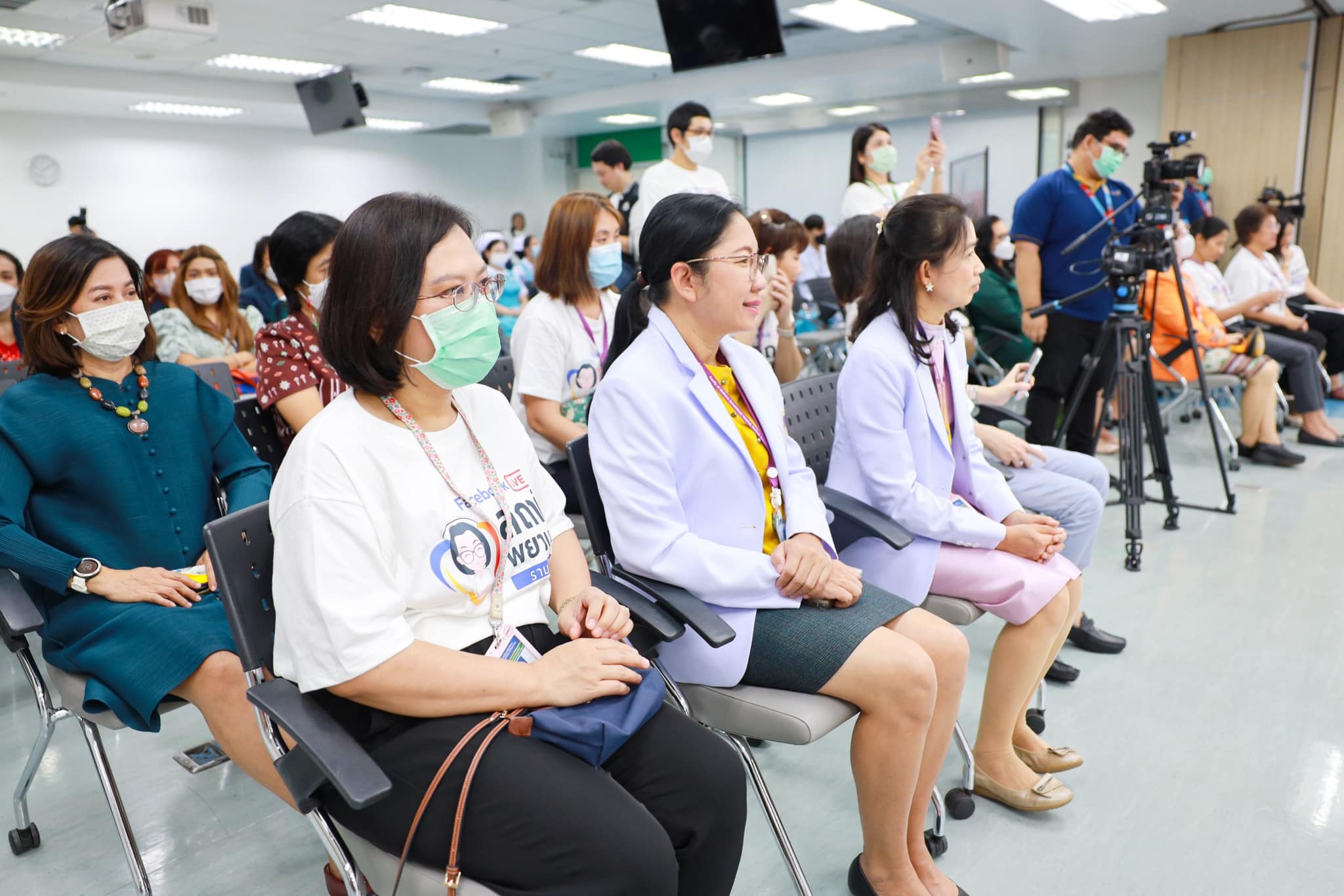 Ramathibodi School of Nursing, Faculty of Medicine Ramathibodi Hospital, Mahidol University, held a press conference to launch the program “Nurse Station by Ramathibodi Nursing Faculty.”