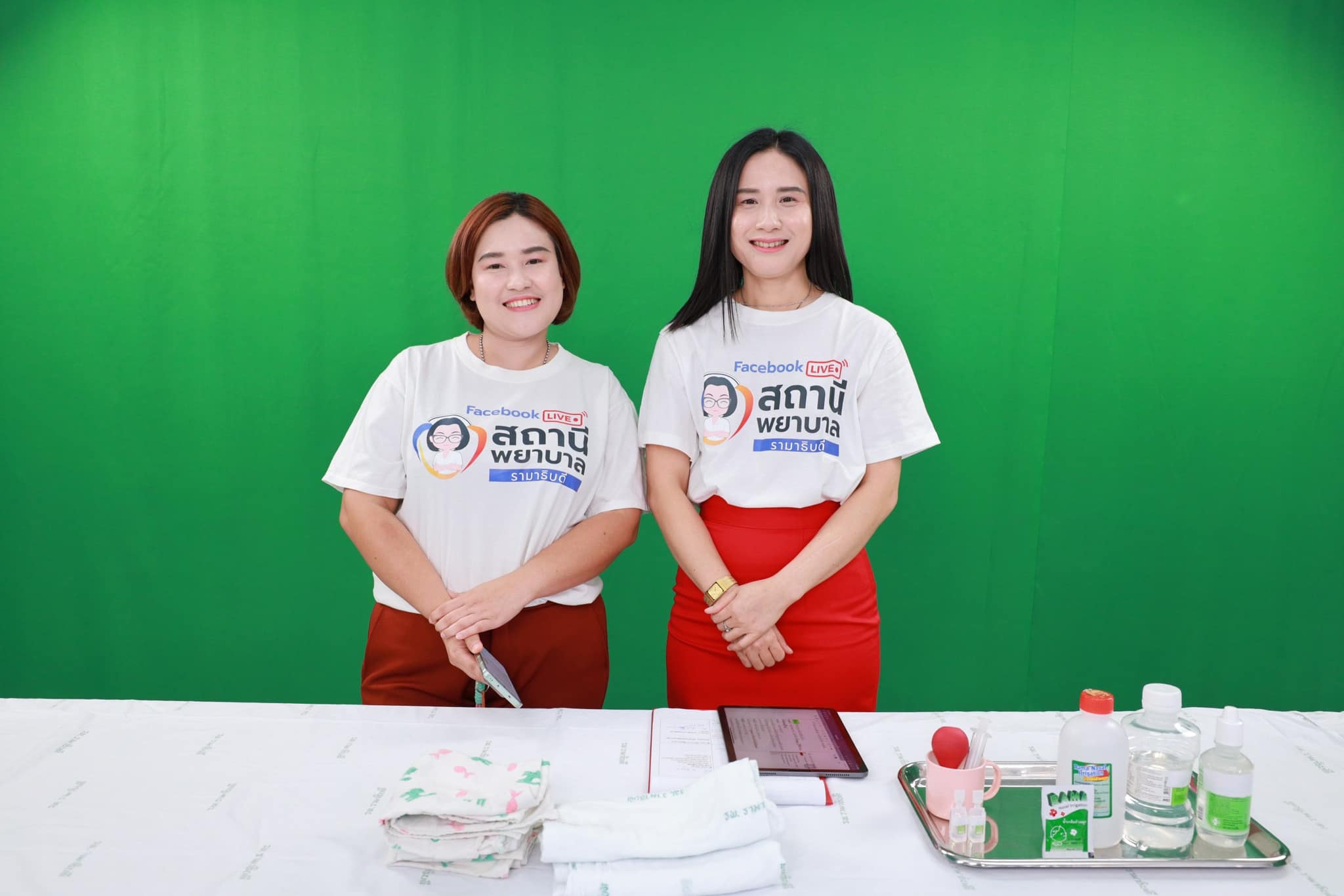 โรงเรียนพยาบาลรามาธิบดี คณะแพทยศาสตร์โรงพยาบาลรามาธิบดี มหาวิทยาลัยมหิดล จัดรายการ “สถานีพยาบาล“ EP.3 “ล้างจมูก..รู้วิธีทำง่าย..ทั้งเด็กและผู้ใหญ่” โรงเรียนพยาบาลรามาธิบดี คณะแพทยศาสตร์โรงพยาบาลรามาธิบดี มหาวิทยาลัยมหิดล จัดรายการ “สถานีพยาบาล“ EP.3 “ล้างจมูก..รู้วิธีทำง่าย..ทั้งเด็กและผู้ใหญ่”