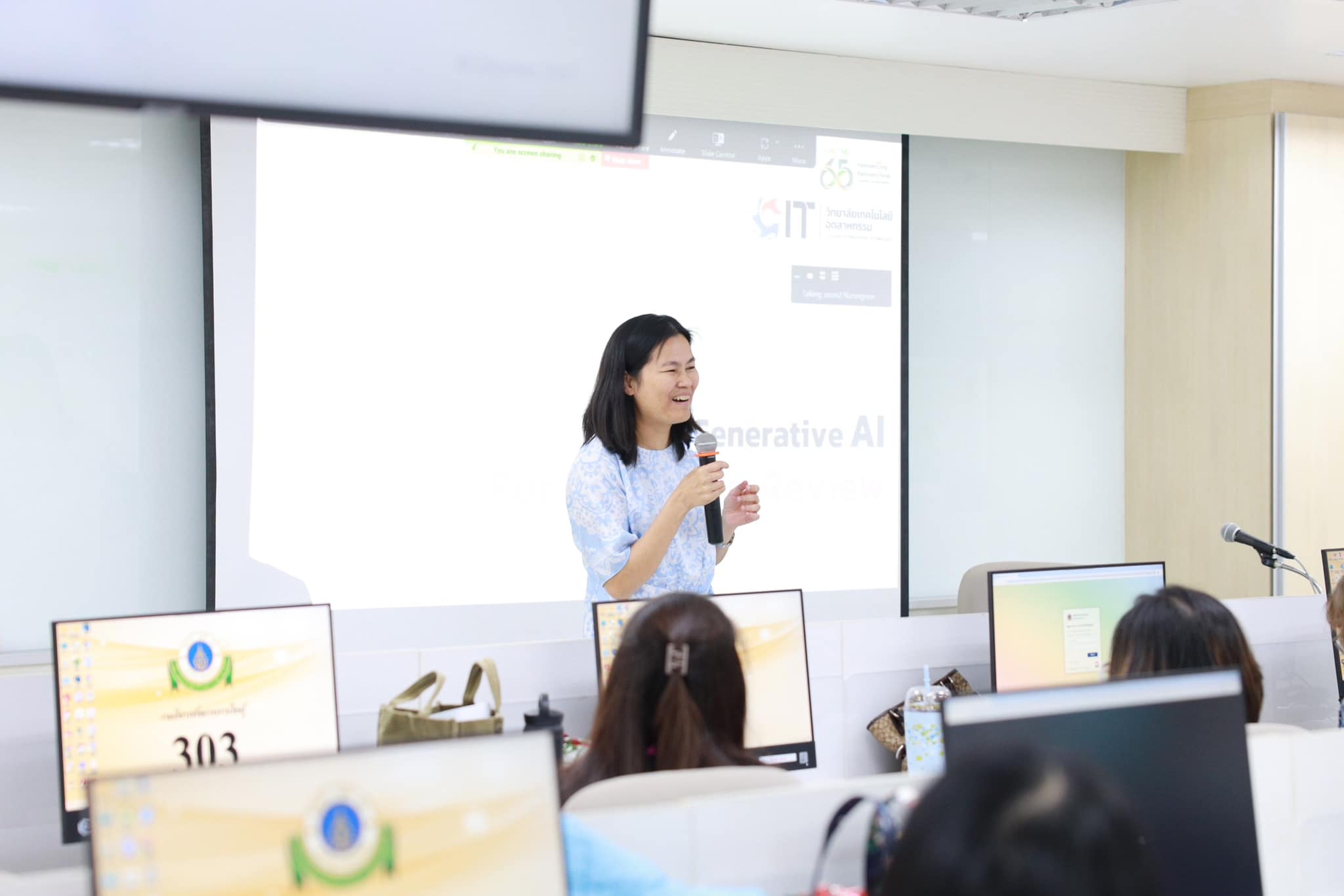 หน่วยวิจัยและนวัตกรรม งานบัณฑิตศึกษาและวิจัย โรงเรียนพยาบาลรามาธิบดี คณะแพทยศาสตร์โรงพยาบาลรามาธิบดี มหาวิทยาลัยมหิดล จัดโครงการอบรมเชิงปฏิบัติการ เรื่อง "Generative AI for Literature Review”