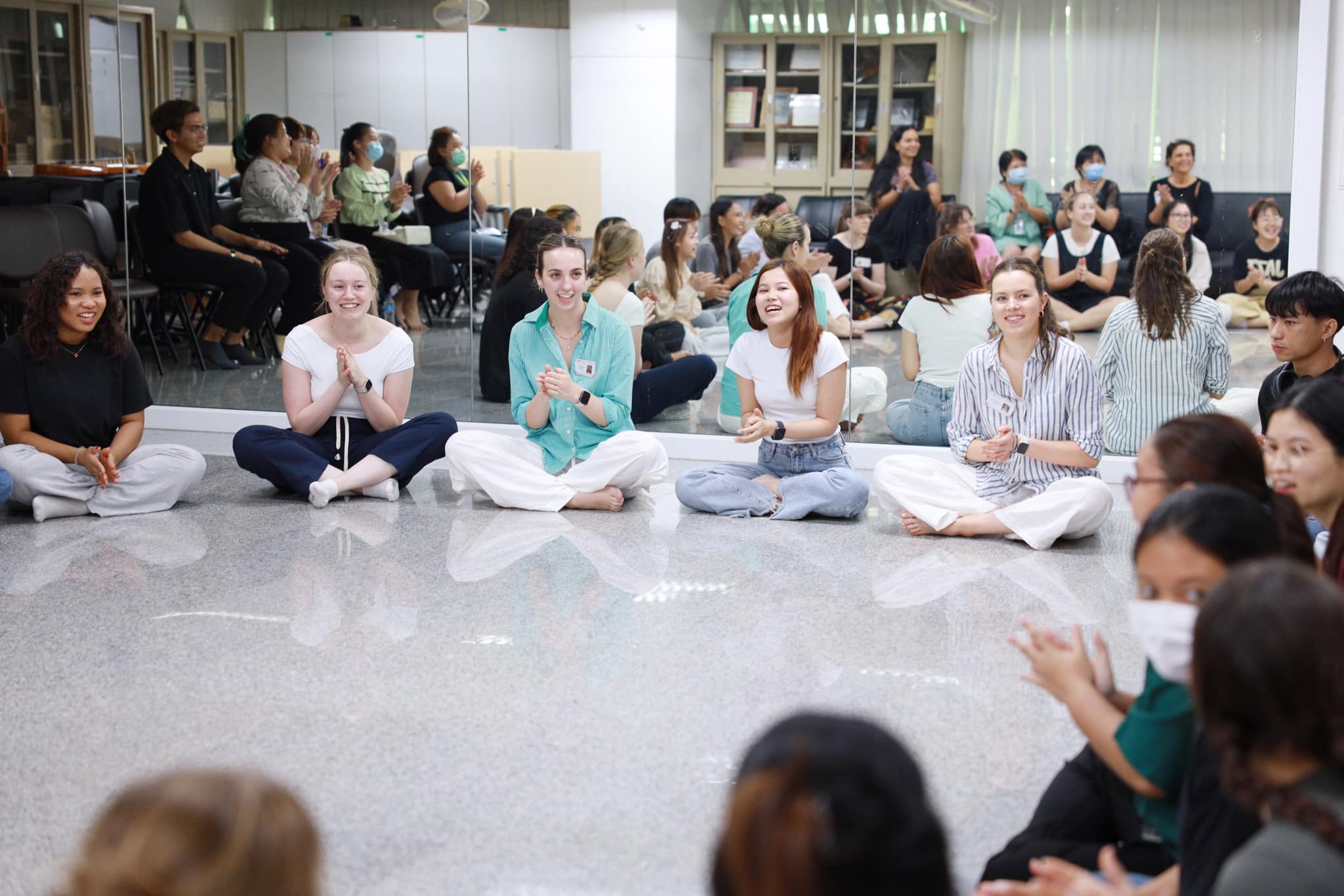 หน่วยวิเทศสัมพันธ์ โรงเรียนพยาบาลรามาธิบดี คณะแพทยศาสตร์โรงพยาบาลรามาธิบดี มหาวิทยาลัยมหิดล จัดงาน “The Cultural Presentations and Activities” หน่วยวิเทศสัมพันธ์ โรงเรียนพยาบาลรามาธิบดี คณะแพทยศาสตร์โรงพยาบาลรามาธิบดี มหาวิทยาลัยมหิดล จัดงาน “The Cultural Presentations and Activities”