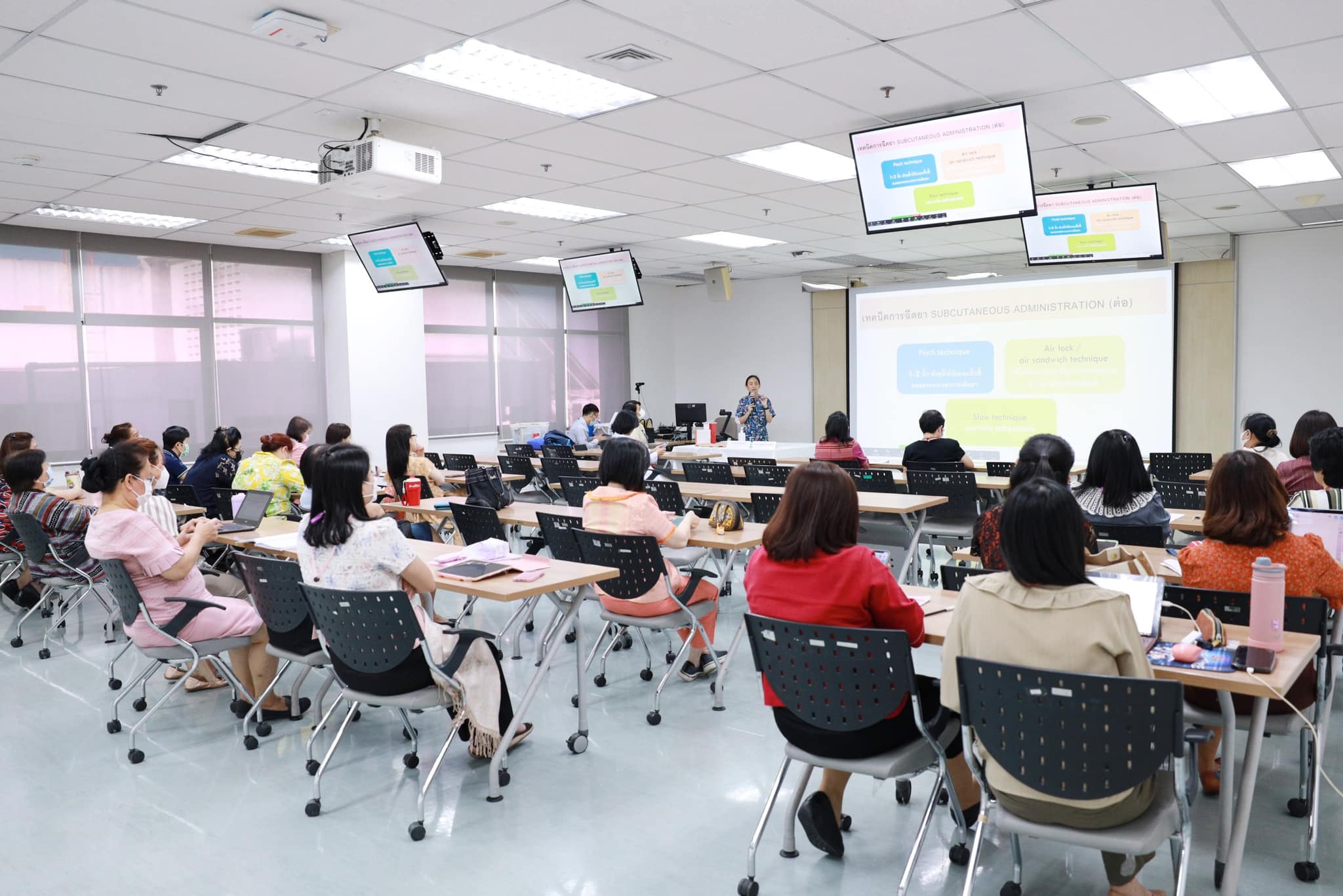 การอบรมเชิงปฏิบัติการ เรื่อง “Nursing Practice Update in 2024 for RSON Faculty” การอบรมเชิงปฏิบัติการ เรื่อง “Nursing Practice Update in 2024 for RSON Faculty”