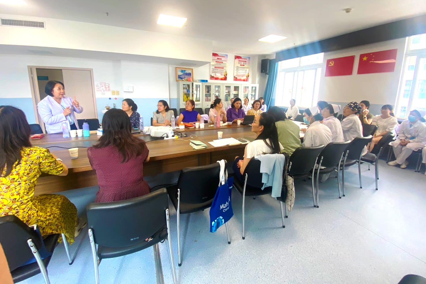 คณาจารย์ หลักสูตรพยาบาลศาสตรบัณฑิต หลักสูตรนานาชาติ เดินทางประชุมปรึกษาหารือการจัดการเรียนการสอนภาคปฏิบัติการพยาบาลและการผดุงครรภ์ ร่วมกับ “School of Nursing, Kunming Medical University” คณาจารย์ หลักสูตรพยาบาลศาสตรบัณฑิต หลักสูตรนานาชาติ เดินทางประชุมปรึกษาหารือการจัดการเรียนการสอนภาคปฏิบัติการพยาบาลและการผดุงครรภ์ ร่วมกับ “School of Nursing, Kunming Medical University”