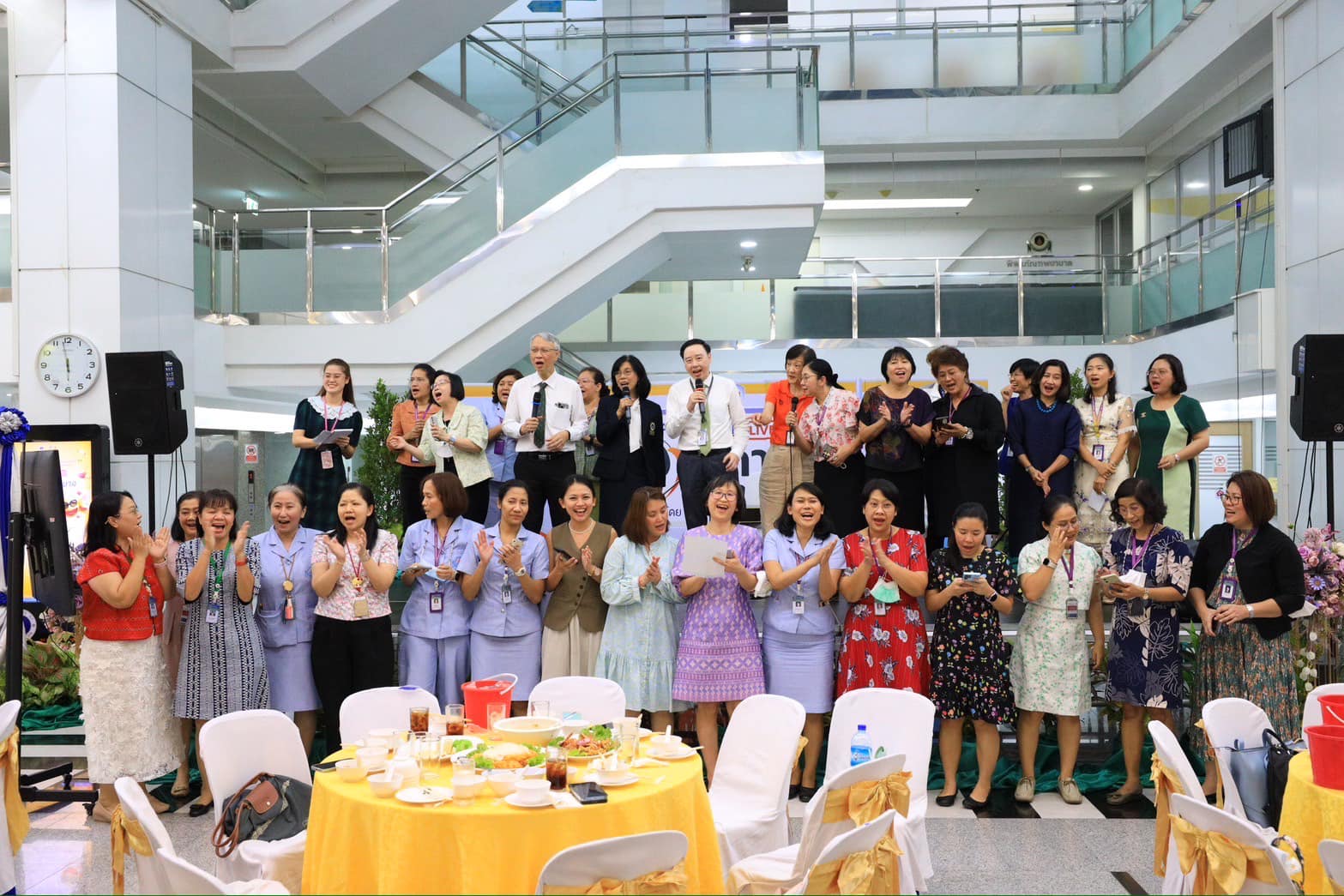 งานแสดงความยินดี แก่นักศึกษาพยาบาลรามาธิบดี รุ่นที่ 51 งานแสดงความยินดี แก่นักศึกษาพยาบาลรามาธิบดี รุ่นที่ 51