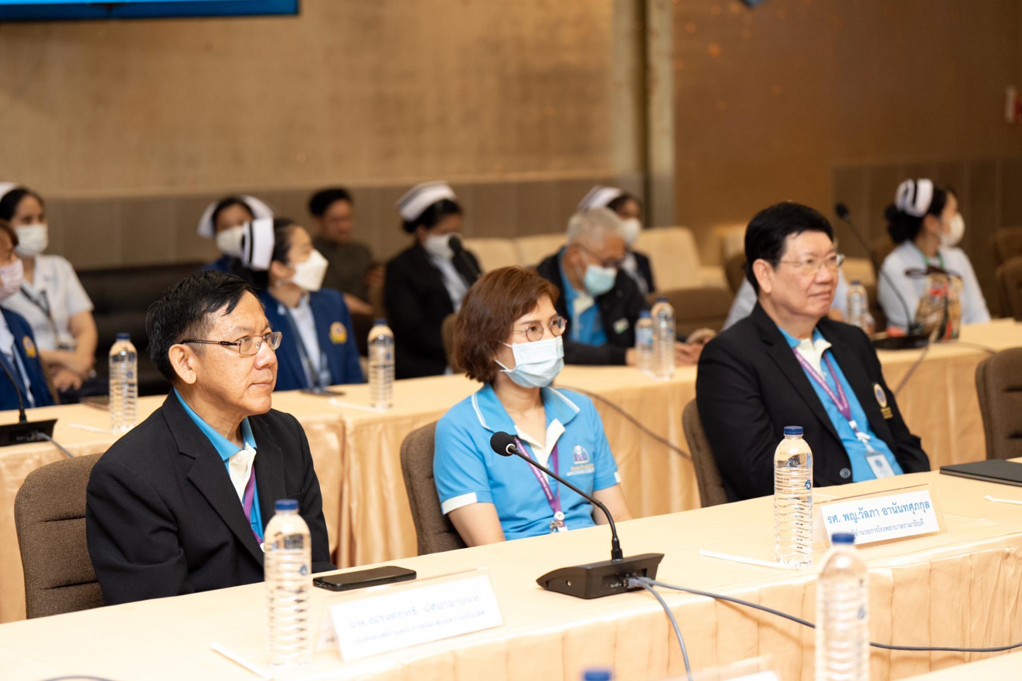 การเยี่ยมสำรวจประเมินต่ออายุการรับรองเฉพาะโรค “การดูแลผู้ป่วยมะเร็งปอด” การเยี่ยมสำรวจประเมินต่ออายุการรับรองเฉพาะโรค “การดูแลผู้ป่วยมะเร็งปอด”
