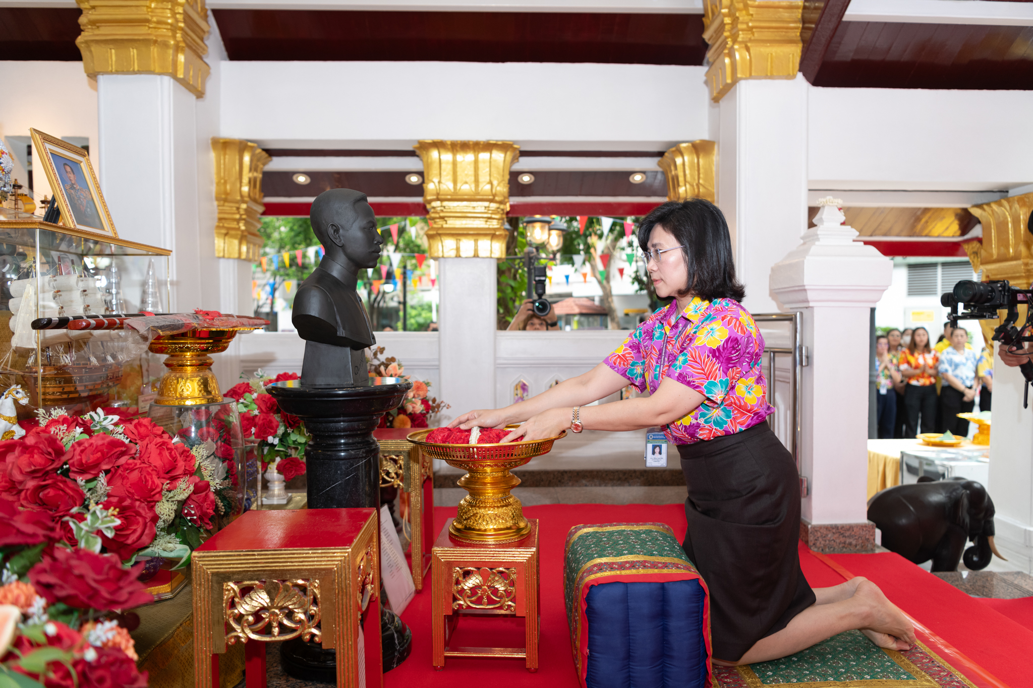 พิธีสรงน้ำพระพุทธรูปและศาลกรมหลวงชุมพรเขตอุดมศักดิ์ เนื่องในเทศกาลสงกรานต์ ประจำปี 2567 พิธีสรงน้ำพระพุทธรูปและศาลกรมหลวงชุมพรเขตอุดมศักดิ์ เนื่องในเทศกาลสงกรานต์ ประจำปี 2567