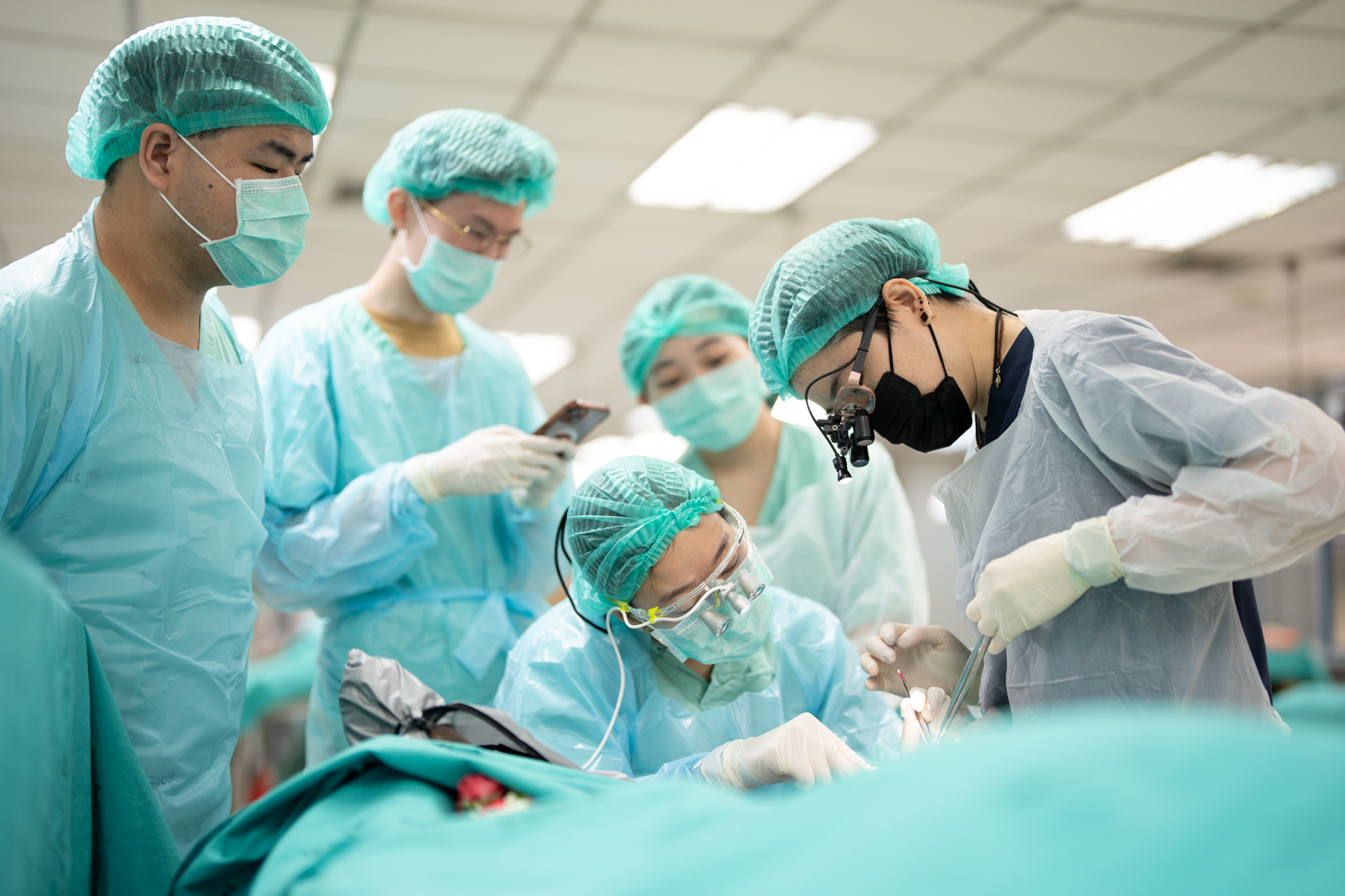 โครงการปฏิบัติการการผ่าตัดและศึกษาวิจัยทางศัลยศาสตร์ (Clinical Anatomy and Research Education Laboratory Project) CARE Lab 2024 โครงการปฏิบัติการการผ่าตัดและศึกษาวิจัยทางศัลยศาสตร์ (Clinical Anatomy and Research Education Laboratory Project) CARE Lab 2024
