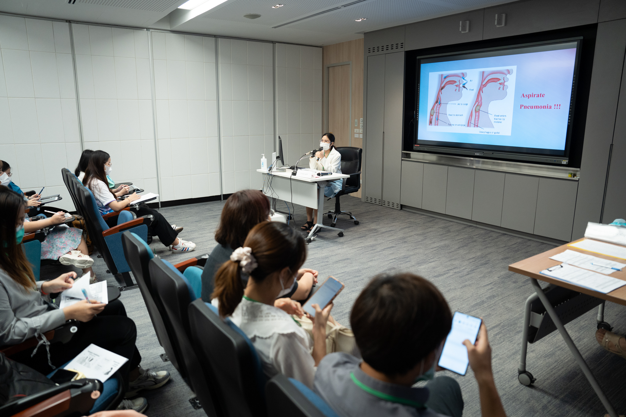 การอบรมเชิงปฏิบัติการด้านการฟื้นฟูการกลืน ประจำปี 2567 เรื่อง Dysphagia Evaluation and Intervention in Common Clinical Practices การอบรมเชิงปฏิบัติการด้านการฟื้นฟูการกลืน ประจำปี 2567 เรื่อง Dysphagia Evaluation and Intervention in Common Clinical Practices