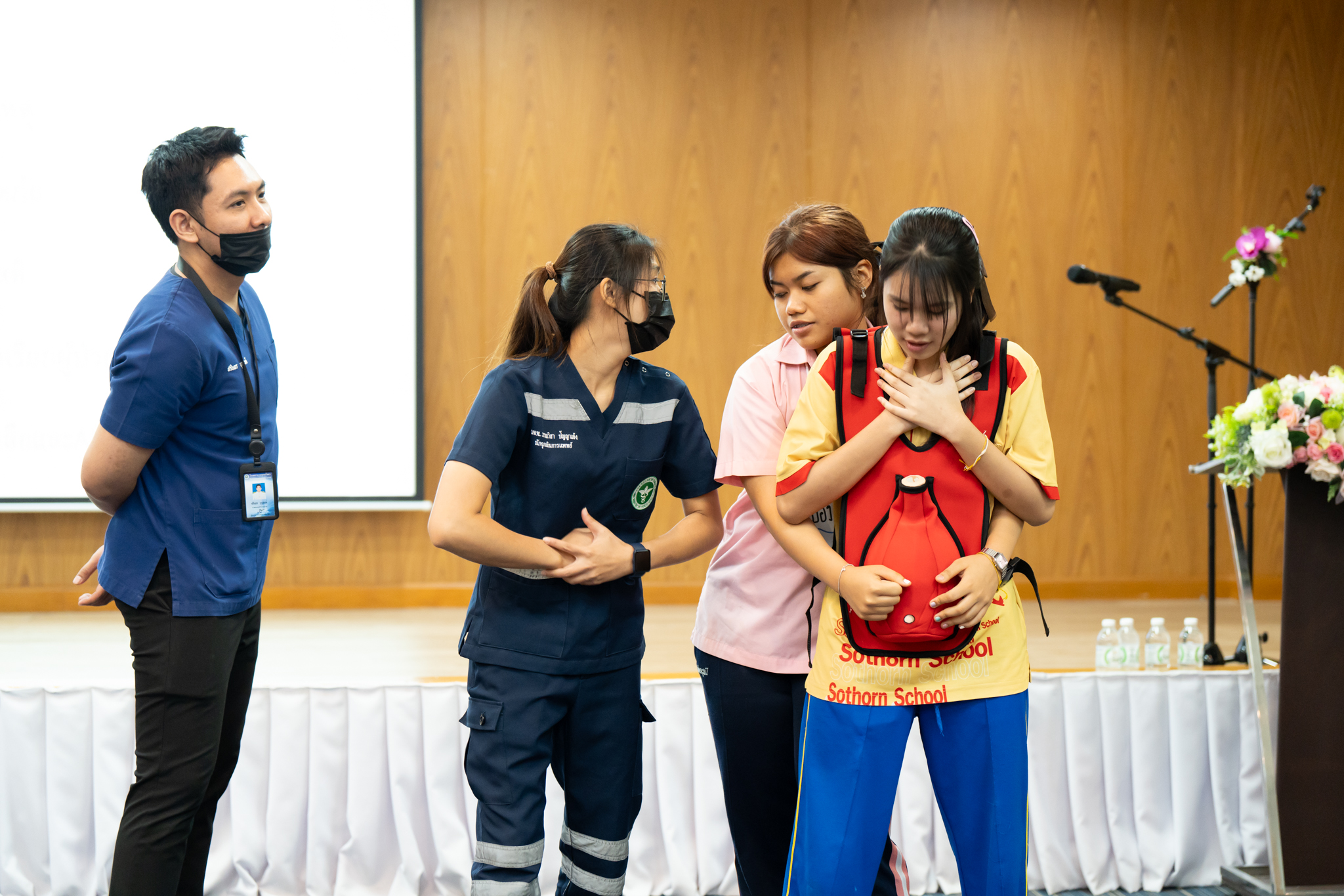โครงการอบรมเชิงปฏิบัติการ “เด็กไทย ใฝ่ดี” ณ โรงพยาบาลพุทธโสธร จังหวัดฉะเชิงเทรา โครงการอบรมเชิงปฏิบัติการ “เด็กไทย ใฝ่ดี” ณ โรงพยาบาลพุทธโสธร จังหวัดฉะเชิงเทรา