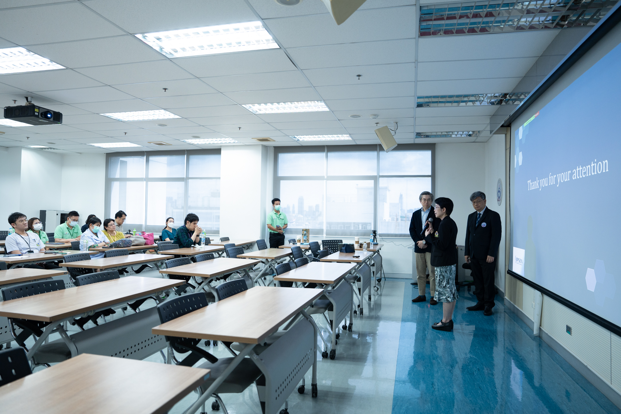 จัดประชุมวิชาการในหัวข้อเรื่อง "HCC: Meet the Expert Program with Prof. Stephen Chan Practice Pearls for Optimizing Advanced HCC Management" จัดประชุมวิชาการในหัวข้อเรื่อง "HCC: Meet the Expert Program with Prof. Stephen Chan Practice Pearls for Optimizing Advanced HCC Management"