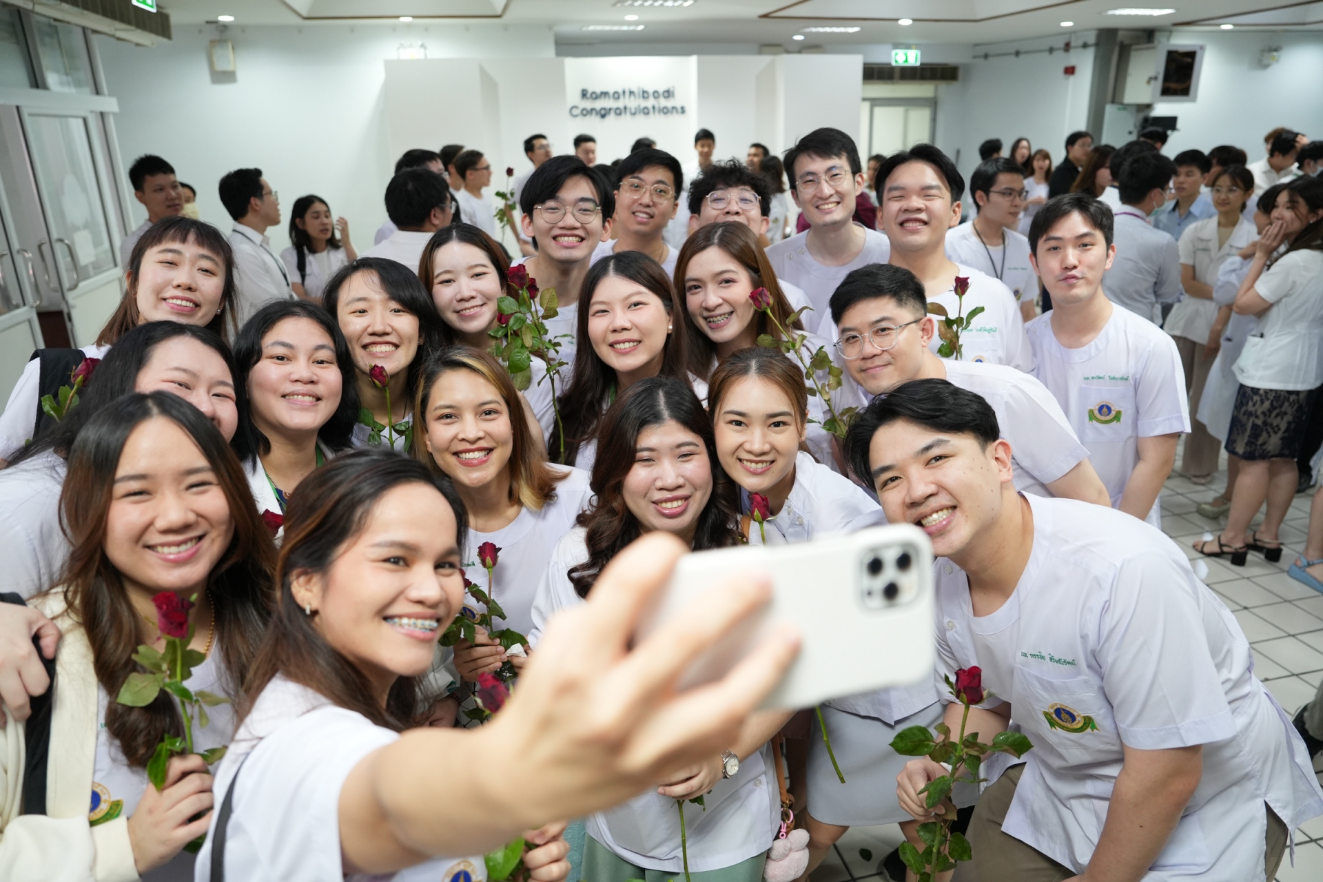 พิธีมอบประกาศนียบัตรแก่แพทย์ผู้สำเร็จการฝึกอบรม ปีการฝึกอบรม 2566 พิธีมอบประกาศนียบัตรแก่แพทย์ผู้สำเร็จการฝึกอบรม ปีการฝึกอบรม 2566