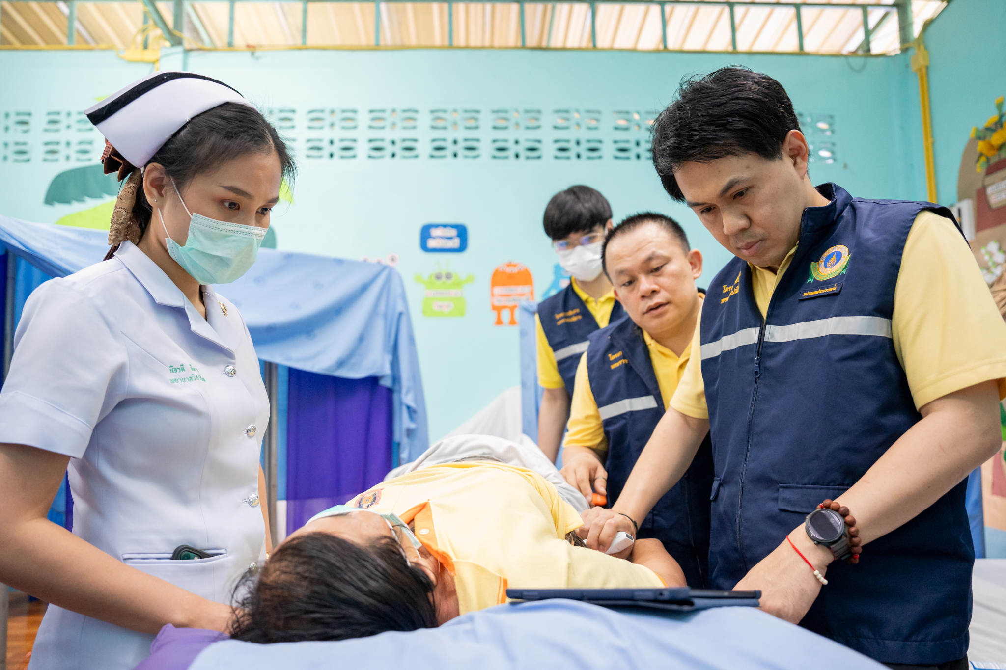 คณะแพทยศาสตร์โรงพยาบาลรามาธิบดี มหาวิทยาลัยมหิดล ร่วมกับ สำนักงานองคมนตรี ออกหน่วยแพทย์เคลื่อนที่ ในโครงการ “สืบสานพระราชปณิธาน” ณ จังหวัดมุกดาหาร คณะแพทยศาสตร์โรงพยาบาลรามาธิบดี มหาวิทยาลัยมหิดล ร่วมกับ สำนักงานองคมนตรี ออกหน่วยแพทย์เคลื่อนที่ ในโครงการ “สืบสานพระราชปณิธาน” ณ จังหวัดมุกดาหาร