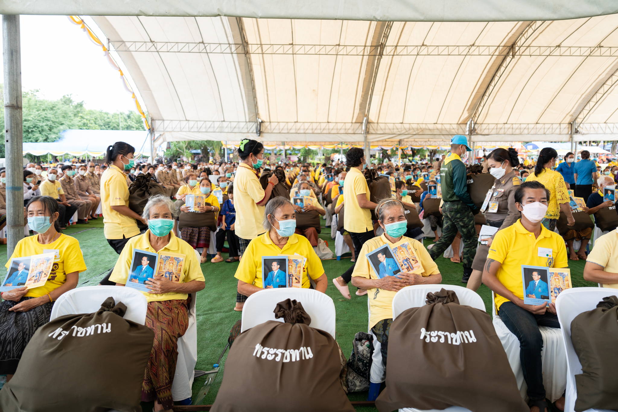 คณะแพทยศาสตร์โรงพยาบาลรามาธิบดี มหาวิทยาลัยมหิดล ร่วมกับ สำนักงานองคมนตรี ออกหน่วยแพทย์เคลื่อนที่ ในโครงการ “สืบสานพระราชปณิธาน” ณ จังหวัดมุกดาหาร คณะแพทยศาสตร์โรงพยาบาลรามาธิบดี มหาวิทยาลัยมหิดล ร่วมกับ สำนักงานองคมนตรี ออกหน่วยแพทย์เคลื่อนที่ ในโครงการ “สืบสานพระราชปณิธาน” ณ จังหวัดมุกดาหาร