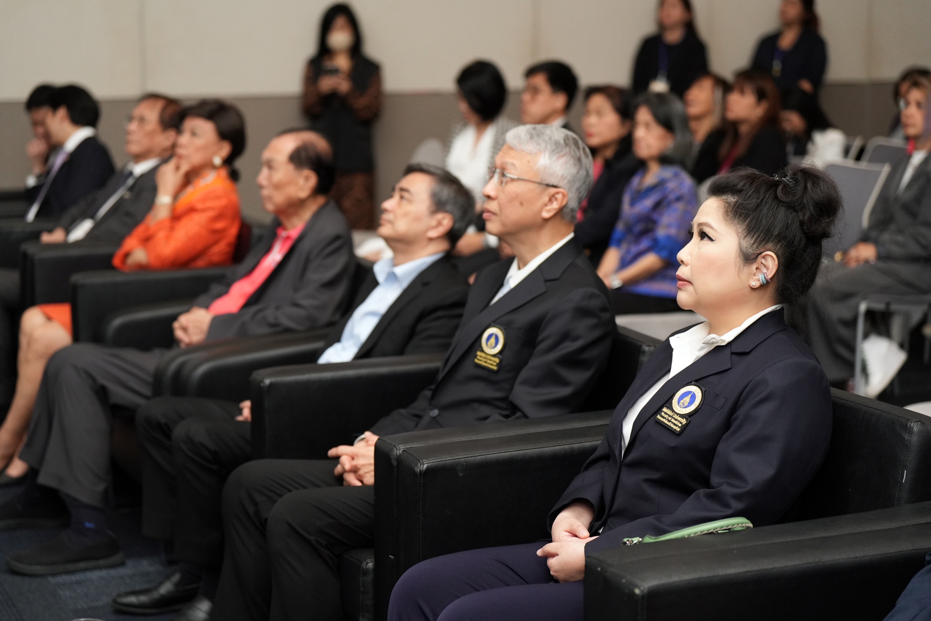 พิธีลงนามความร่วมมือโครงการศูนย์พักอาศัยสำหรับผู้สูงอายุแบบครบวงจร ระหว่าง มหาวิทยาลัยมหิดล (คณะแพทยศาสตร์โรงพยาบาลรามาธิบดี) กับ เครือสหพัฒน์ พิธีลงนามความร่วมมือโครงการศูนย์พักอาศัยสำหรับผู้สูงอายุแบบครบวงจร ระหว่าง มหาวิทยาลัยมหิดล (คณะแพทยศาสตร์โรงพยาบาลรามาธิบดี) กับ เครือสหพัฒน์
