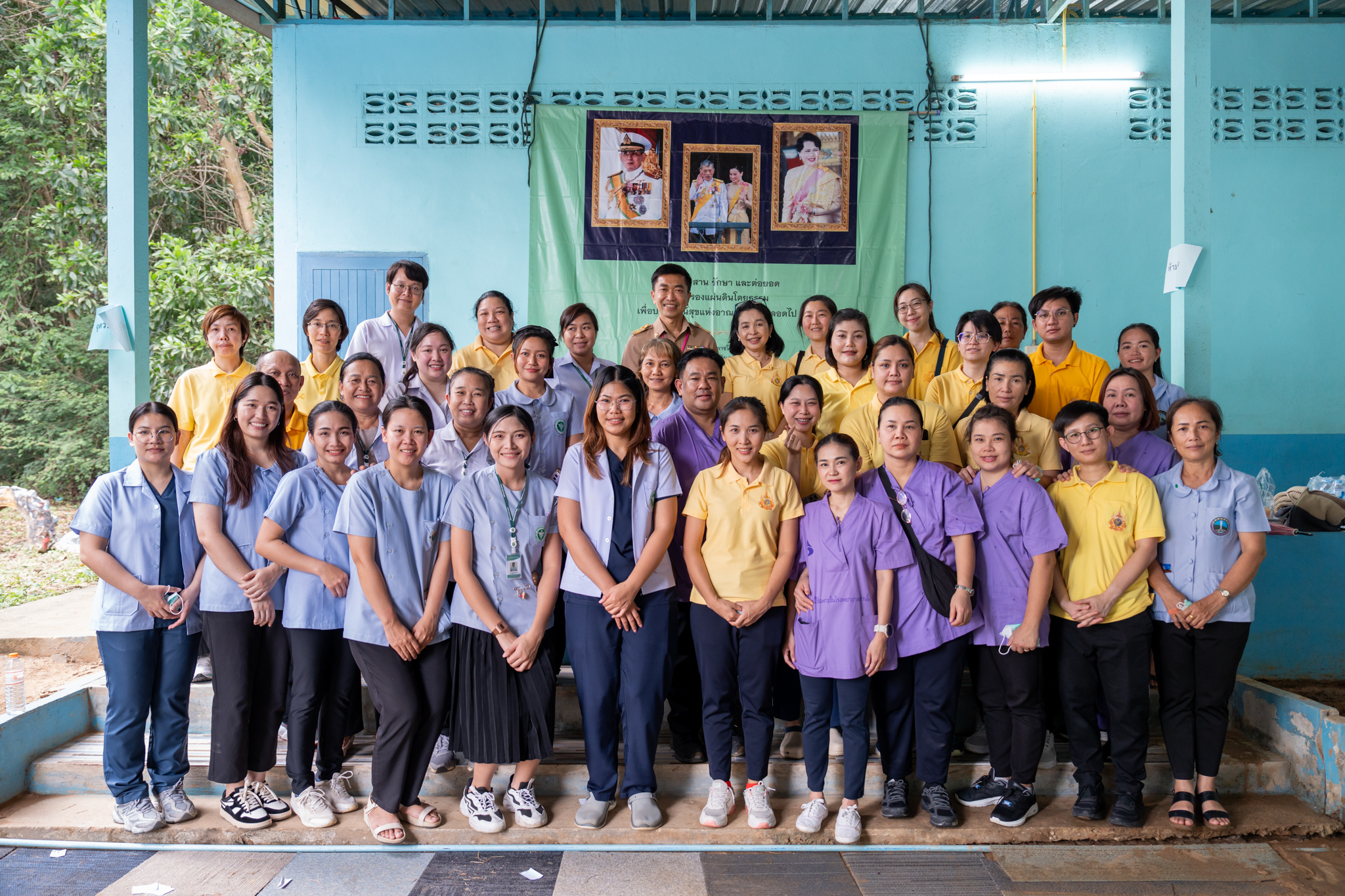คณะแพทยศาสตร์โรงพยาบาลรามาธิบดี มหาวิทยาลัยมหิดล ร่วมกับ สำนักงานองคมนตรี ออกหน่วยแพทย์เคลื่อนที่ ในโครงการ “สืบสานพระราชปณิธาน” ณ จังหวัดมุกดาหาร คณะแพทยศาสตร์โรงพยาบาลรามาธิบดี มหาวิทยาลัยมหิดล ร่วมกับ สำนักงานองคมนตรี ออกหน่วยแพทย์เคลื่อนที่ ในโครงการ “สืบสานพระราชปณิธาน” ณ จังหวัดมุกดาหาร