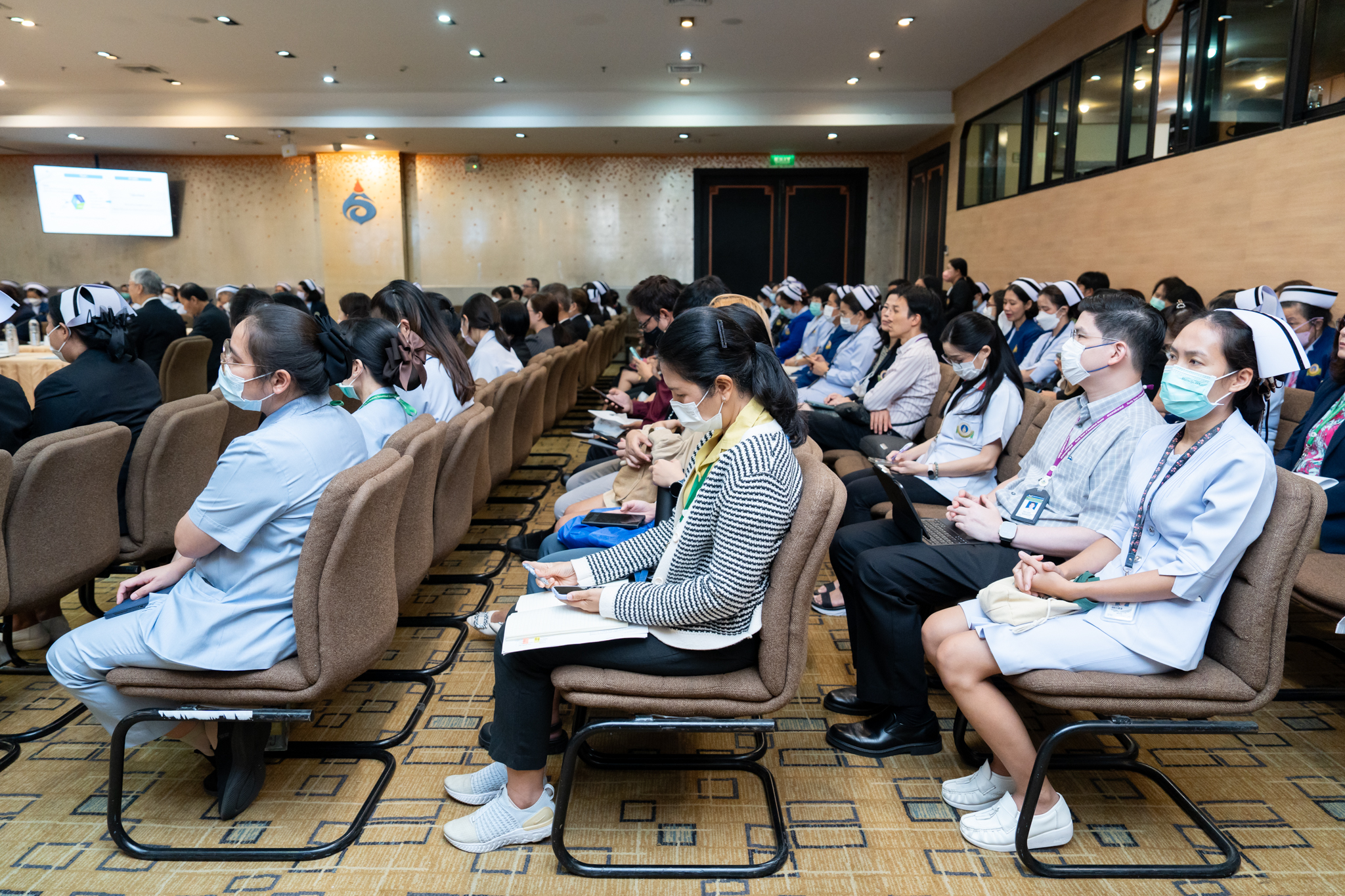 สถาบันรับรองคุณภาพสถานพยาบาล (องค์การมหาชน) เข้าเยี่ยมสำรวจเพื่อเฝ้าระวังขั้นก้าวหน้าและการเยี่ยมสำรวจเมื่อมีการปรับเปลี่ยนผู้บริหาร สถาบันรับรองคุณภาพสถานพยาบาล (องค์การมหาชน) เข้าเยี่ยมสำรวจเพื่อเฝ้าระวังขั้นก้าวหน้าและการเยี่ยมสำรวจเมื่อมีการปรับเปลี่ยนผู้บริหาร