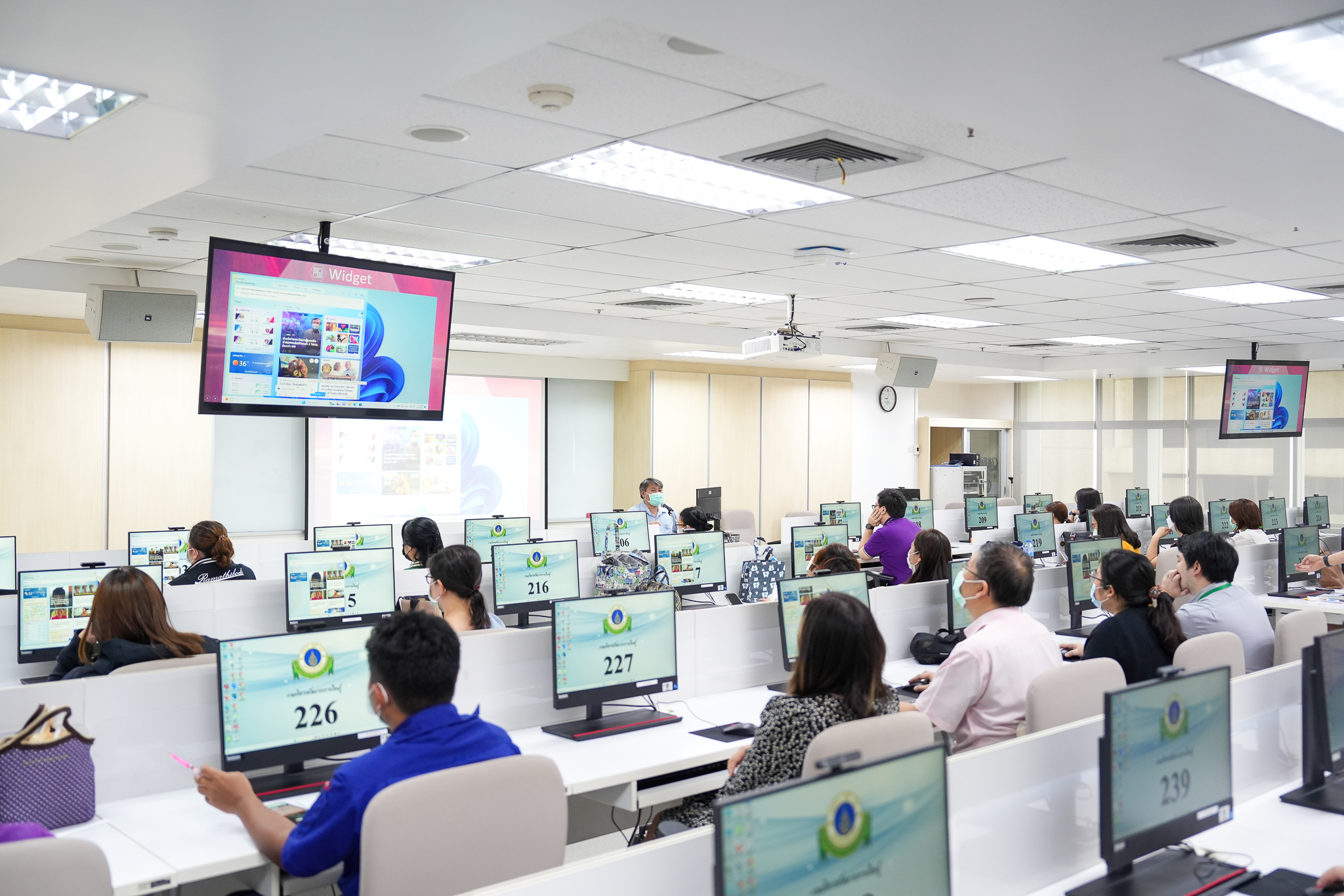 โครงการอบรม “Windows 11 Enterprise Training – Basics to Advance Level” สำหรับบุคลากร โครงการอบรม “Windows 11 Enterprise Training – Basics to Advance Level” สำหรับบุคลากร