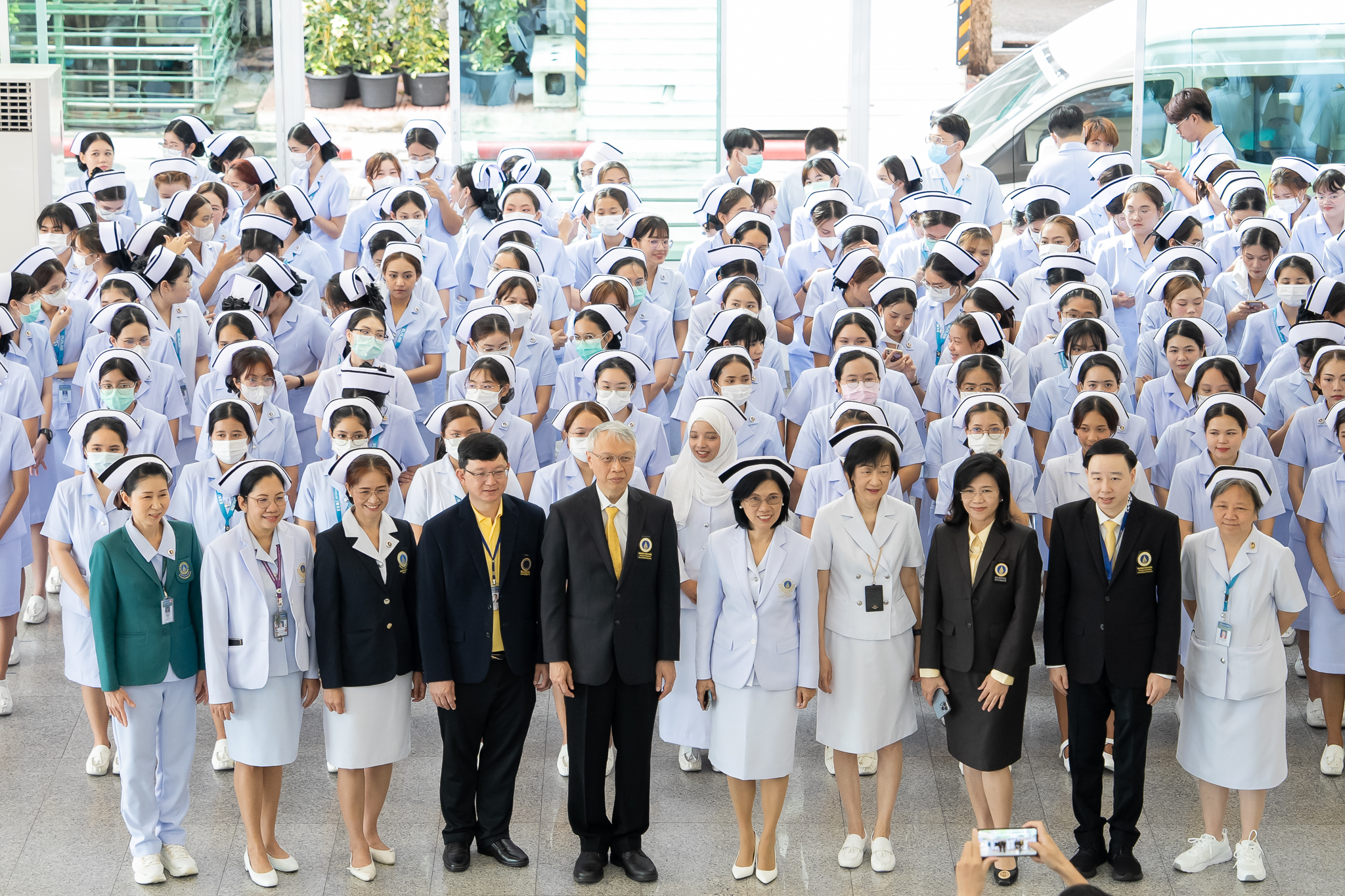 งาน “ส่งมอบพยาบาลใหม่” และ “พิธีบายศรีสู่ขวัญสู่รั้วรามาธิบดี” ประจำปี 2567 งาน “ส่งมอบพยาบาลใหม่” และ “พิธีบายศรีสู่ขวัญสู่รั้วรามาธิบดี” ประจำปี 2567