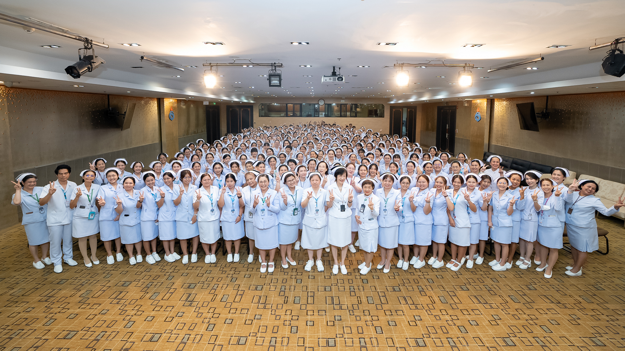 งาน “ส่งมอบพยาบาลใหม่” และ “พิธีบายศรีสู่ขวัญสู่รั้วรามาธิบดี” ประจำปี 2567 งาน “ส่งมอบพยาบาลใหม่” และ “พิธีบายศรีสู่ขวัญสู่รั้วรามาธิบดี” ประจำปี 2567