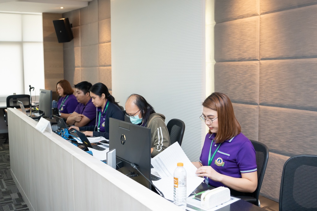ประชุม เรื่อง การเตรียมความพร้อมในการซ้อมแผนความต่อเนื่องในการดำเนินงาน (BCP) พื้นที่พญาไท ประจำปีงบประมาณ พ.ศ. 2567 ประชุม เรื่อง การเตรียมความพร้อมในการซ้อมแผนความต่อเนื่องในการดำเนินงาน (BCP) พื้นที่พญาไท ประจำปีงบประมาณ พ.ศ. 2567