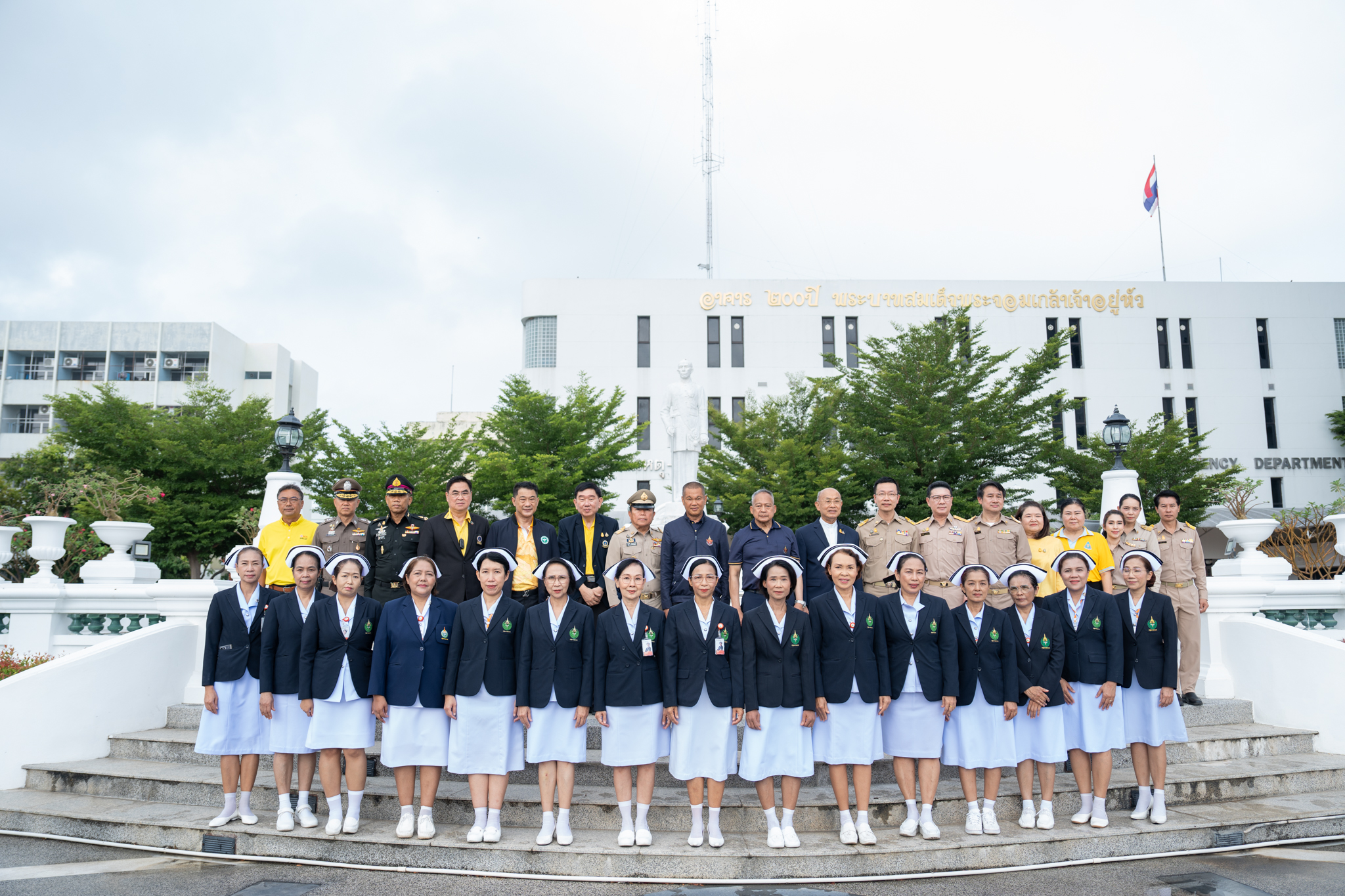 โครงการ “ราษฎรสุขใจ พลานามัยสมบูรณ์ แพทย์พระราชทาน” โดยสํานักงานทรัพย์สินพระมหากษัตริย์ ร่วมกับ คณะแพทยศาสตร์โรงพยาบาลรามาธิบดี มหาวิทยาลัยมหิดล และหน่วยงานภาคี ณ โรงพยาบาลพระจอมเกล้า จังหวัดเพชรบุรี โครงการ “ราษฎรสุขใจ พลานามัยสมบูรณ์ แพทย์พระราชทาน” โดยสํานักงานทรัพย์สินพระมหากษัตริย์ ร่วมกับ คณะแพทยศาสตร์โรงพยาบาลรามาธิบดี มหาวิทยาลัยมหิดล และหน่วยงานภาคี ณ โรงพยาบาลพระจอมเกล้า จังหวัดเพชรบุรี