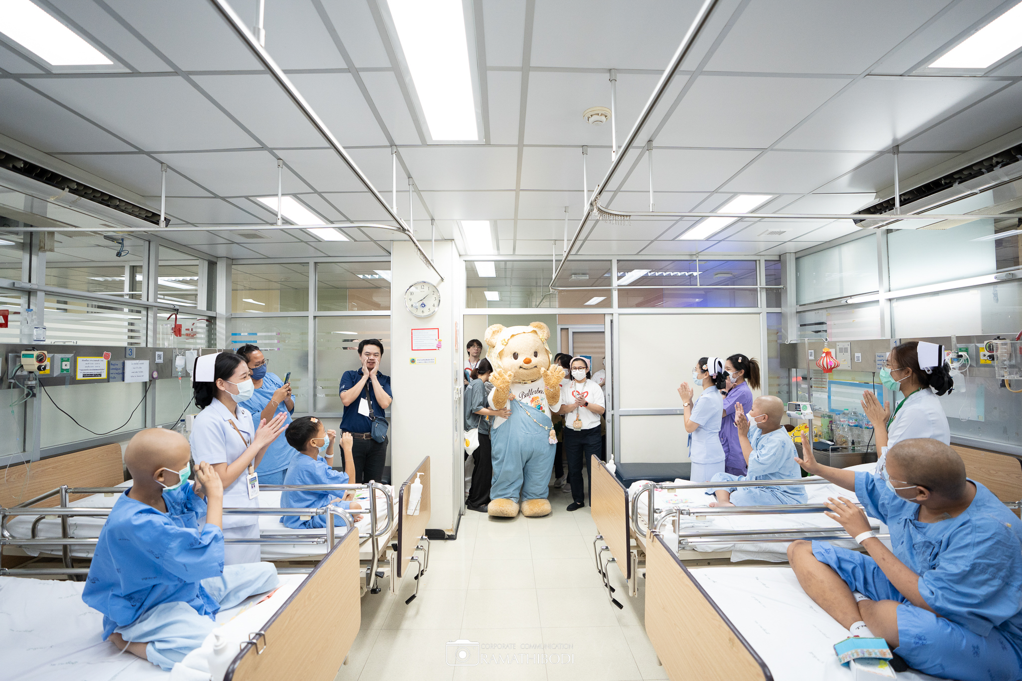 “น้องหมีเนย” BUTTER BEAR เยี่ยมให้กำลังใจผู้ป่วยเด็ก รพ.รามาธิบดี “น้องหมีเนย” BUTTER BEAR เยี่ยมให้กำลังใจผู้ป่วยเด็ก รพ.รามาธิบดี