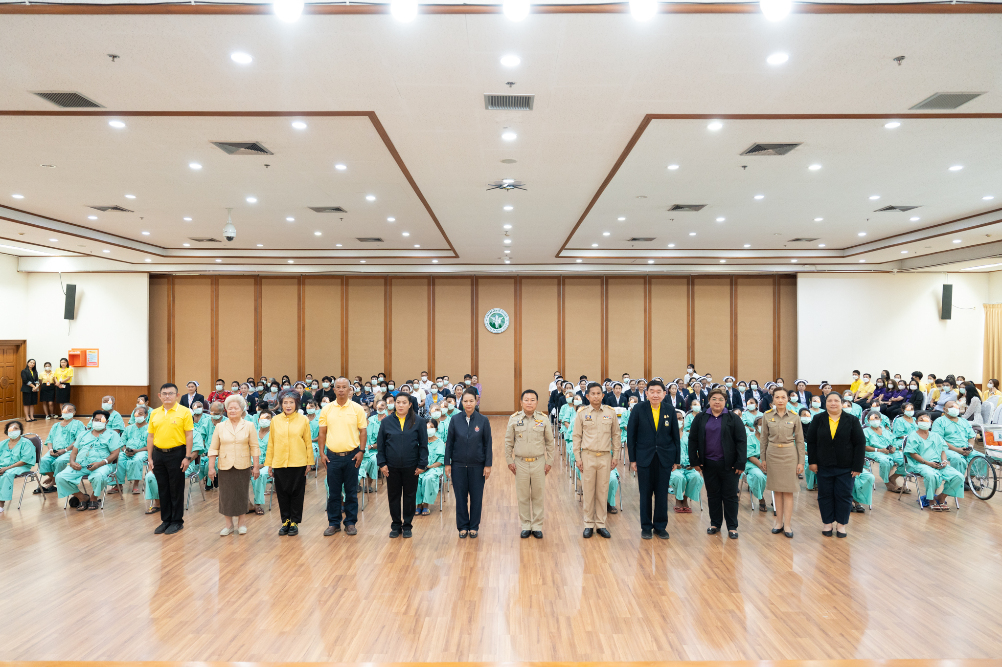โครงการ “ราษฎรสุขใจ พลานามัยสมบูรณ์ แพทย์พระราชทาน” โดยสํานักงานทรัพย์สินพระมหากษัตริย์ ร่วมกับ คณะแพทยศาสตร์โรงพยาบาลรามาธิบดี มหาวิทยาลัยมหิดล และหน่วยงานภาคี ณ โรงพยาบาลพระจอมเกล้า จังหวัดเพชรบุรี โครงการ “ราษฎรสุขใจ พลานามัยสมบูรณ์ แพทย์พระราชทาน” โดยสํานักงานทรัพย์สินพระมหากษัตริย์ ร่วมกับ คณะแพทยศาสตร์โรงพยาบาลรามาธิบดี มหาวิทยาลัยมหิดล และหน่วยงานภาคี ณ โรงพยาบาลพระจอมเกล้า จังหวัดเพชรบุรี