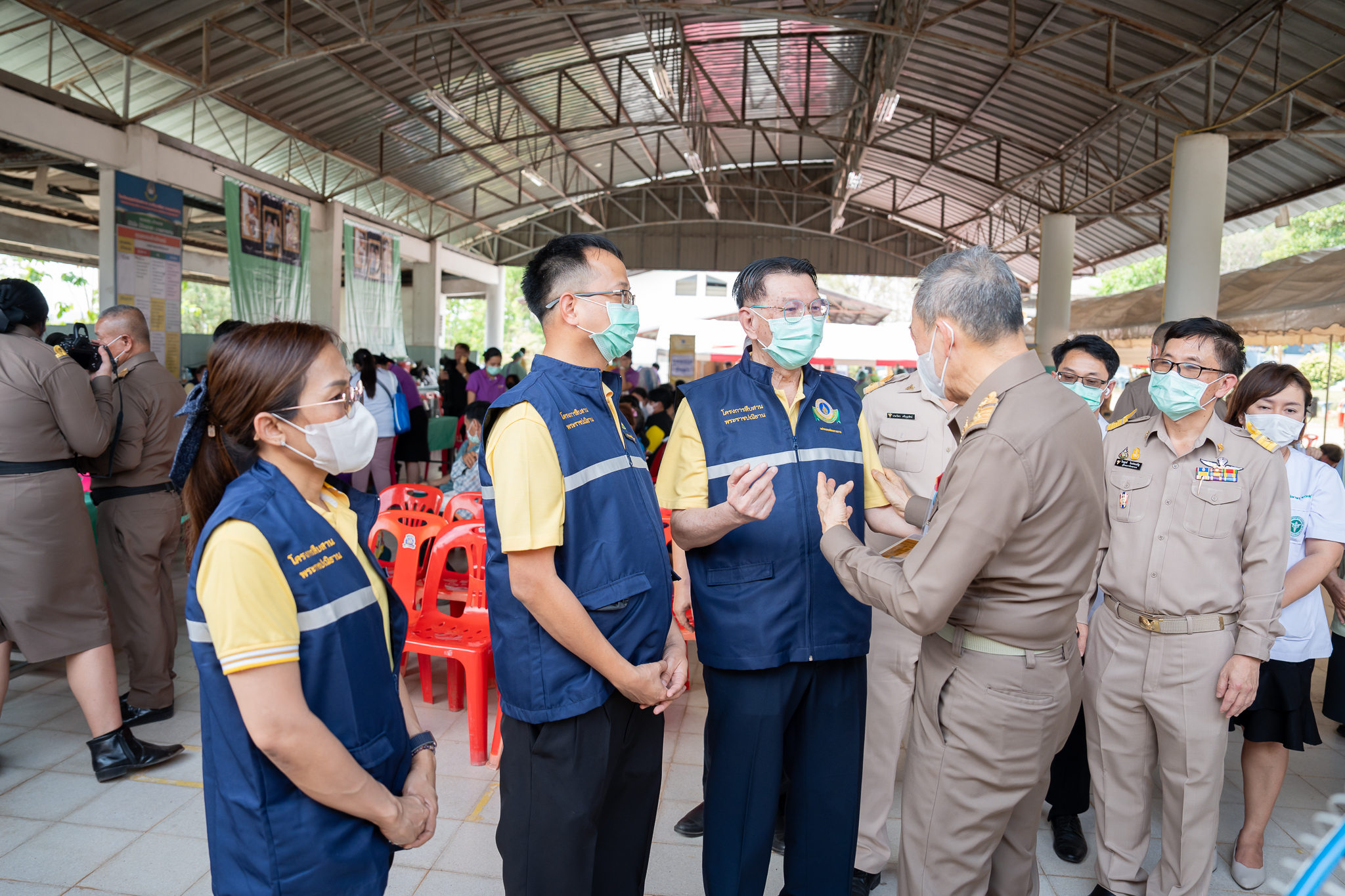 คณะแพทยศาสตร์โรงพยาบาลรามาธิบดี มหาวิทยาลัยมหิดล ร่วมกับ สำนักงานองคมนตรี ออกหน่วยแพทย์เคลื่อนที่ ในโครงการ “สืบสานพระราชปณิธาน” ณ จังหวัดหนองบัวลำภู คณะแพทยศาสตร์โรงพยาบาลรามาธิบดี มหาวิทยาลัยมหิดล ร่วมกับ สำนักงานองคมนตรี ออกหน่วยแพทย์เคลื่อนที่ ในโครงการ “สืบสานพระราชปณิธาน” ณ จังหวัดหนองบัวลำภู