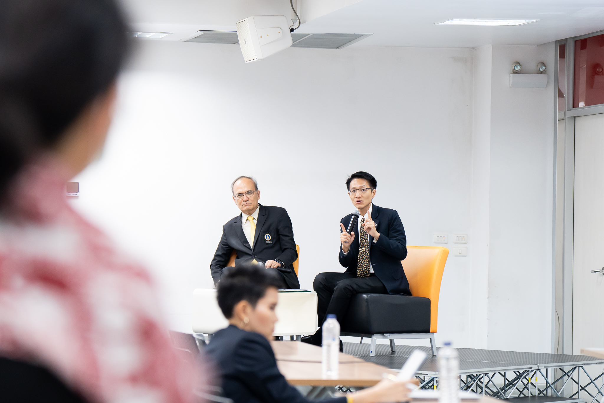 งาน “Exclusive Talk” พูดคุยกับอนุกรรมการฯ พิจารณาตำแหน่งทางวิชาการ ในหัวข้อ  เสนอขอตำแหน่งทางวิชาการอย่างไร...ให้ประสบผลสำเร็จ