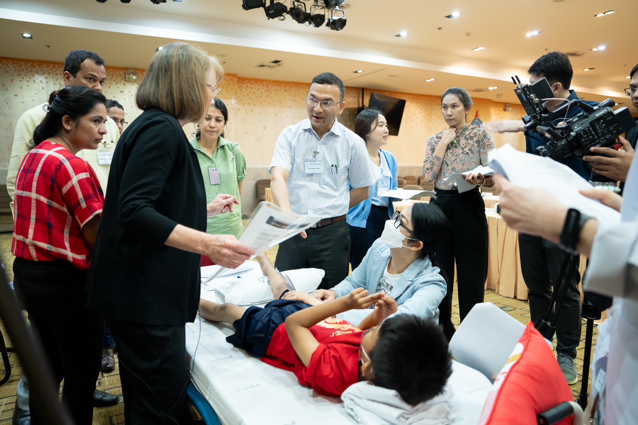 การอบรมเชิงปฏิบัติการ หัวข้อ การตรวจสุขภาพข้อด้วยวิธี Hemophila Joint Health Score (1JHS) และอัลตราชาวด์ ในผู้ป่วยโรคเลือดออกง่ายฮีโมฟีเลีย การอบรมเชิงปฏิบัติการ หัวข้อ การตรวจสุขภาพข้อด้วยวิธี Hemophila Joint Health Score (1JHS) และอัลตราชาวด์ ในผู้ป่วยโรคเลือดออกง่ายฮีโมฟีเลีย