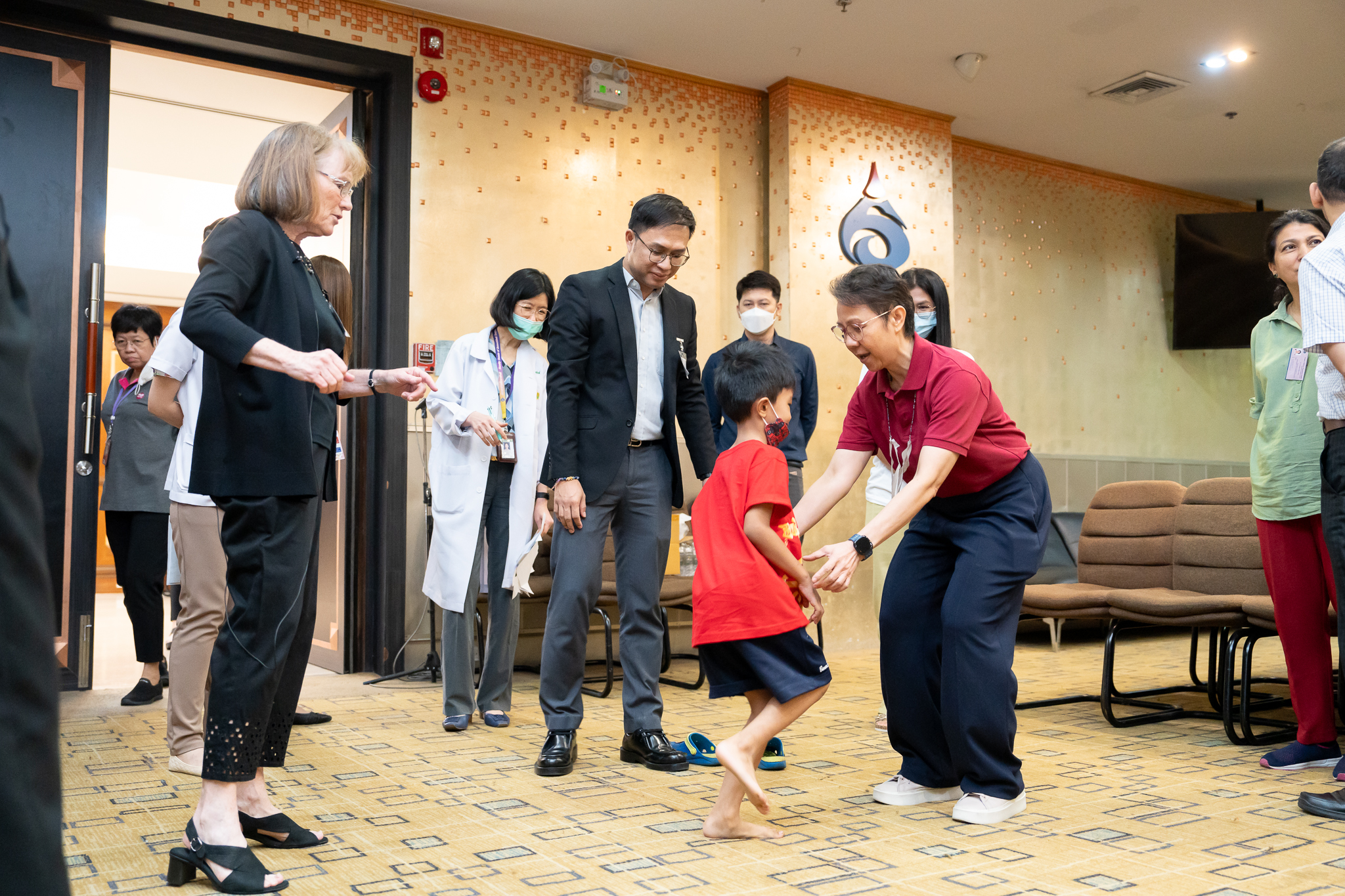 การอบรมเชิงปฏิบัติการ หัวข้อ การตรวจสุขภาพข้อด้วยวิธี Hemophila Joint Health Score (1JHS) และอัลตราชาวด์ ในผู้ป่วยโรคเลือดออกง่ายฮีโมฟีเลีย การอบรมเชิงปฏิบัติการ หัวข้อ การตรวจสุขภาพข้อด้วยวิธี Hemophila Joint Health Score (1JHS) และอัลตราชาวด์ ในผู้ป่วยโรคเลือดออกง่ายฮีโมฟีเลีย