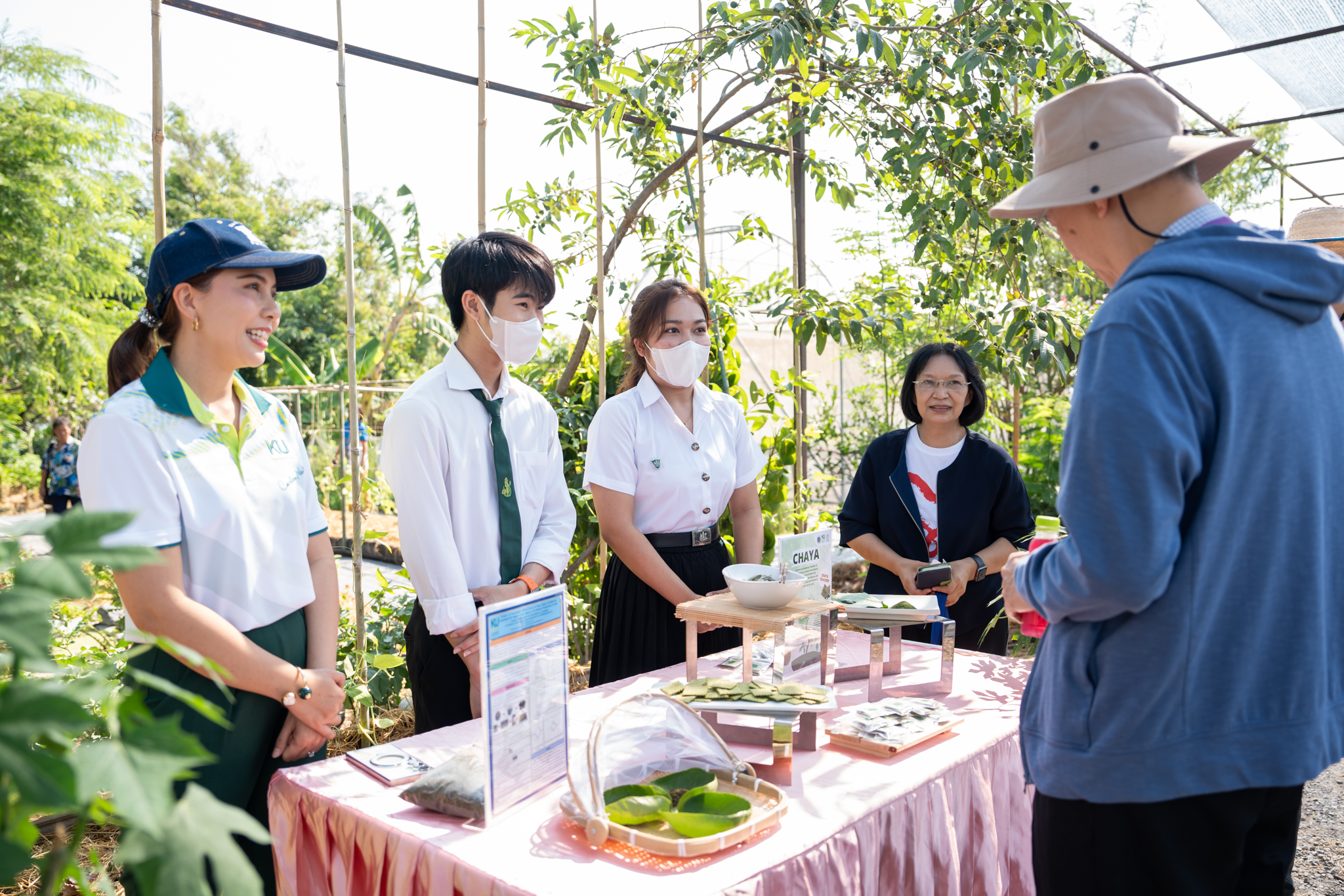 กิจกรรมเยี่ยมชมศูนย์การเรียนรู้ฟาร์มสร้างสุขรามาธิบดี (The Ramathibodi Healthy Farm Learning Center) กิจกรรมเยี่ยมชมศูนย์การเรียนรู้ฟาร์มสร้างสุขรามาธิบดี (The Ramathibodi Healthy Farm Learning Center)