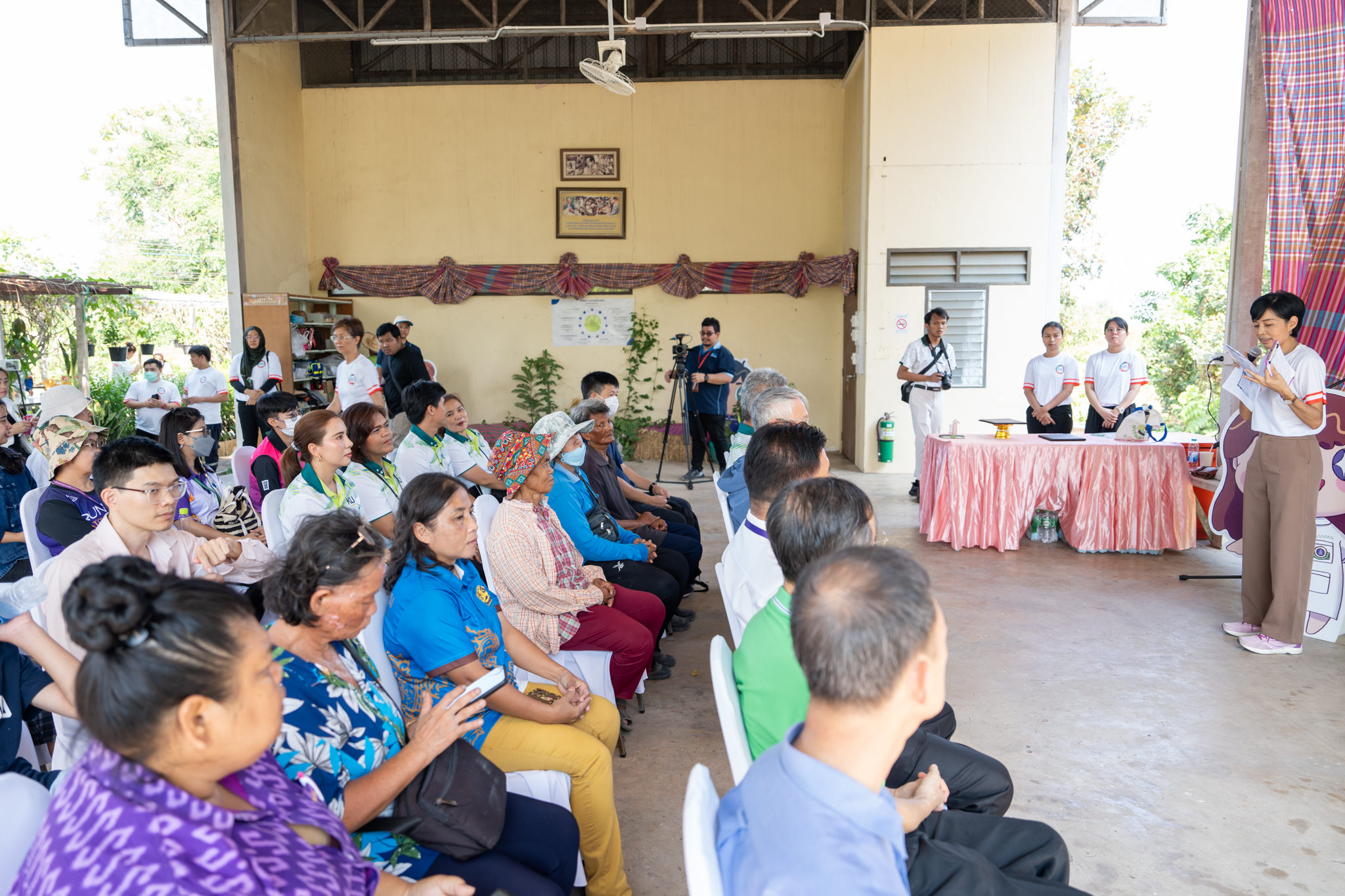 กิจกรรมเยี่ยมชมศูนย์การเรียนรู้ฟาร์มสร้างสุขรามาธิบดี (The Ramathibodi Healthy Farm Learning Center) กิจกรรมเยี่ยมชมศูนย์การเรียนรู้ฟาร์มสร้างสุขรามาธิบดี (The Ramathibodi Healthy Farm Learning Center)
