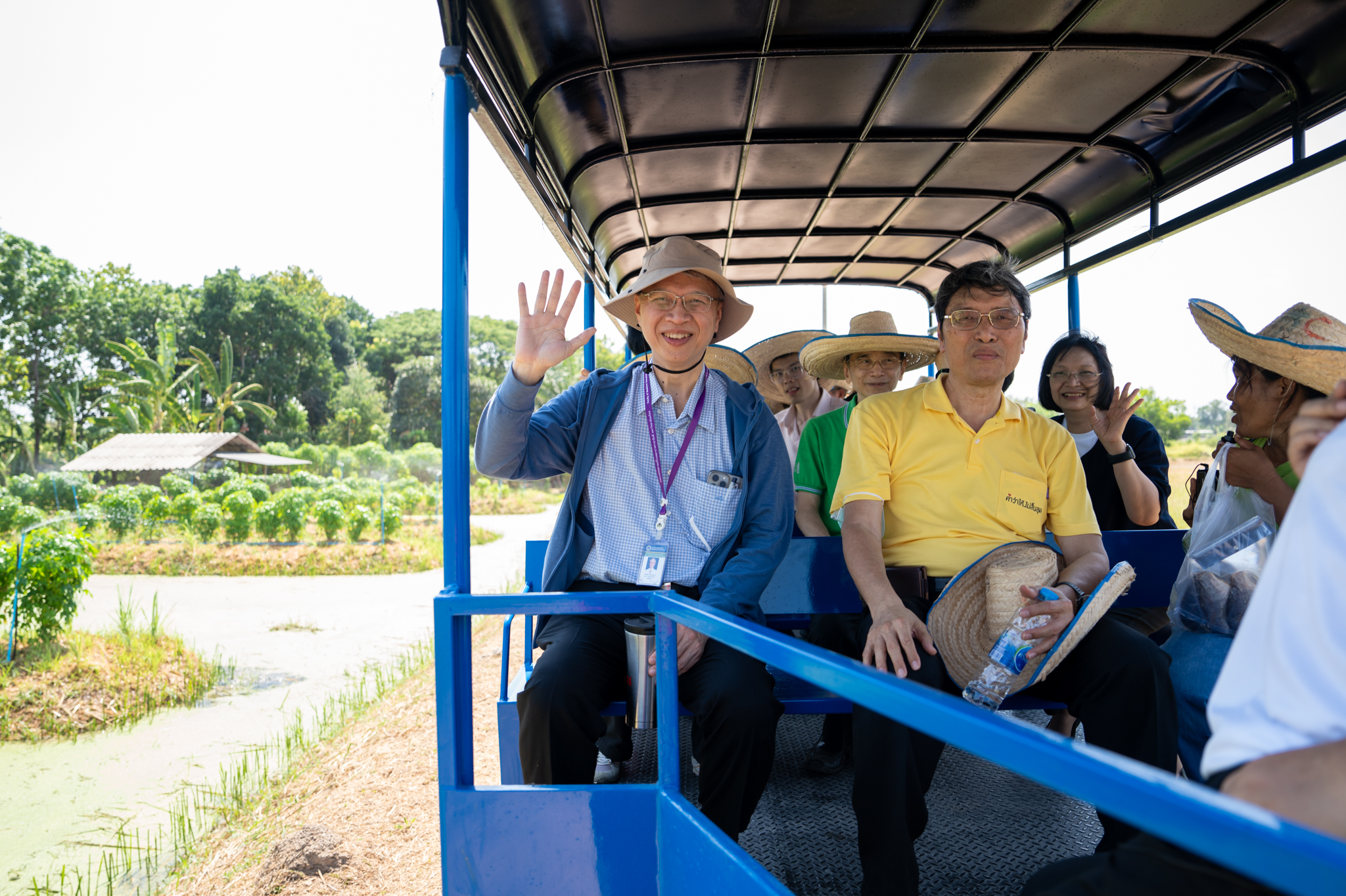 กิจกรรมเยี่ยมชมศูนย์การเรียนรู้ฟาร์มสร้างสุขรามาธิบดี (The Ramathibodi Healthy Farm Learning Center) กิจกรรมเยี่ยมชมศูนย์การเรียนรู้ฟาร์มสร้างสุขรามาธิบดี (The Ramathibodi Healthy Farm Learning Center)