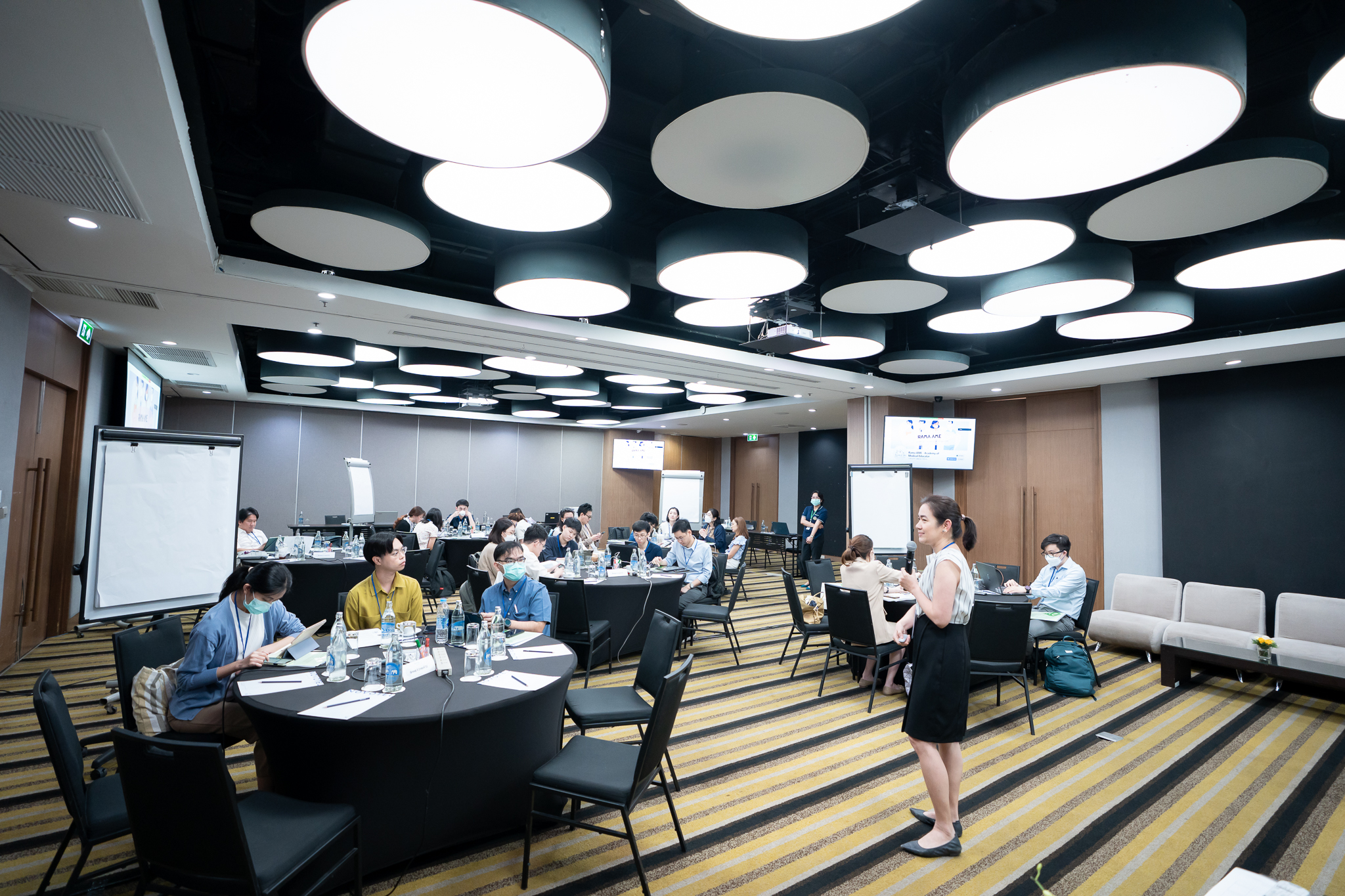 โครงการอบรมแพทยศาสตรศึกษาสำหรับอาจารย์แพทย์ใหม่ ประจำปี 2567 เรื่อง “Essential competencies for New Faculty สมรรถนะพื้นฐานที่จำเป็นสำหรับอาจารย์ใหม่” ครั้งที่ 2 โครงการอบรมแพทยศาสตรศึกษาสำหรับอาจารย์แพทย์ใหม่ ประจำปี 2567 เรื่อง “Essential competencies for New Faculty สมรรถนะพื้นฐานที่จำเป็นสำหรับอาจารย์ใหม่” ครั้งที่ 2